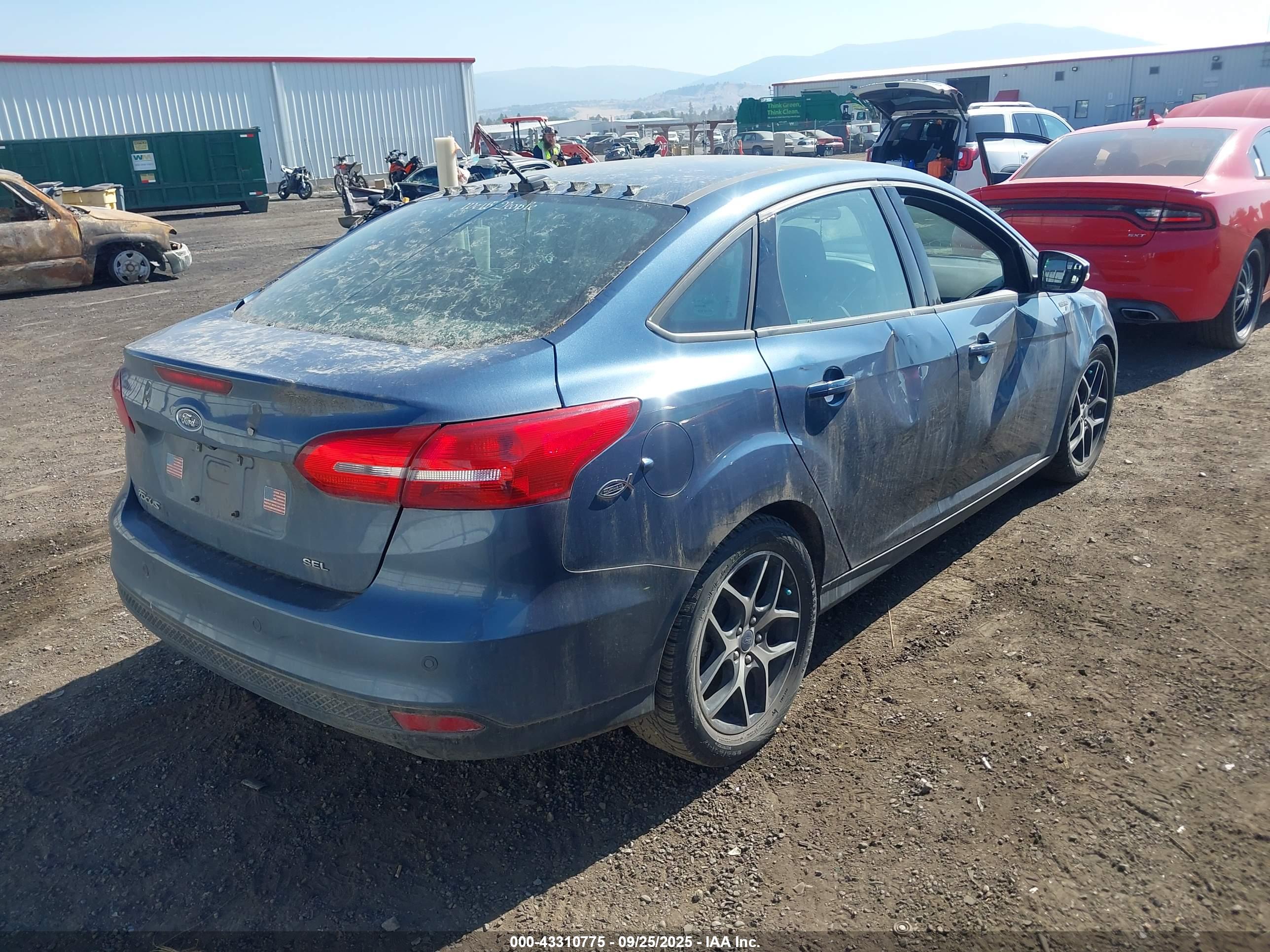 FORD FOCUS image 4