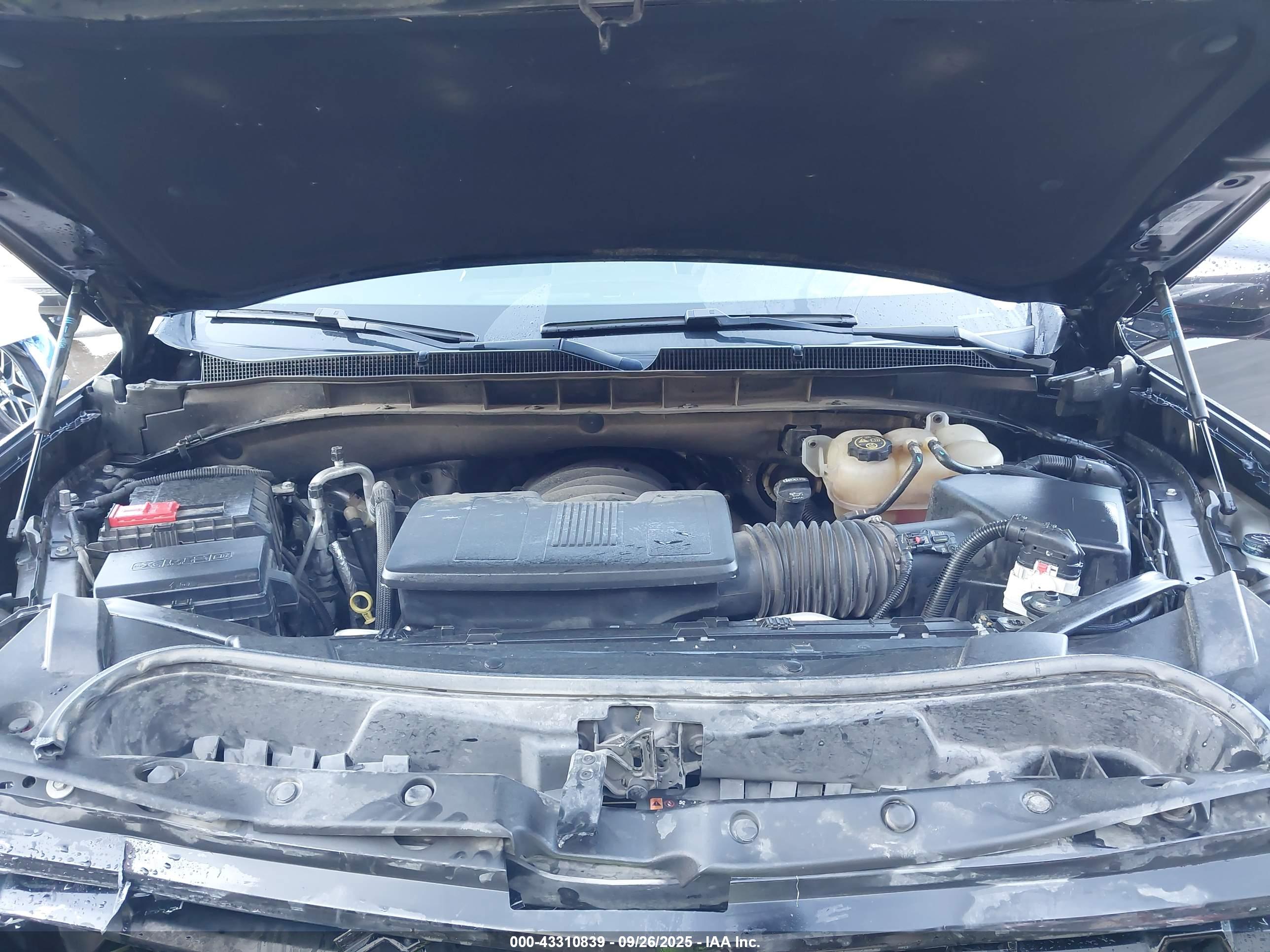 CHEVROLET TAHOE image 10