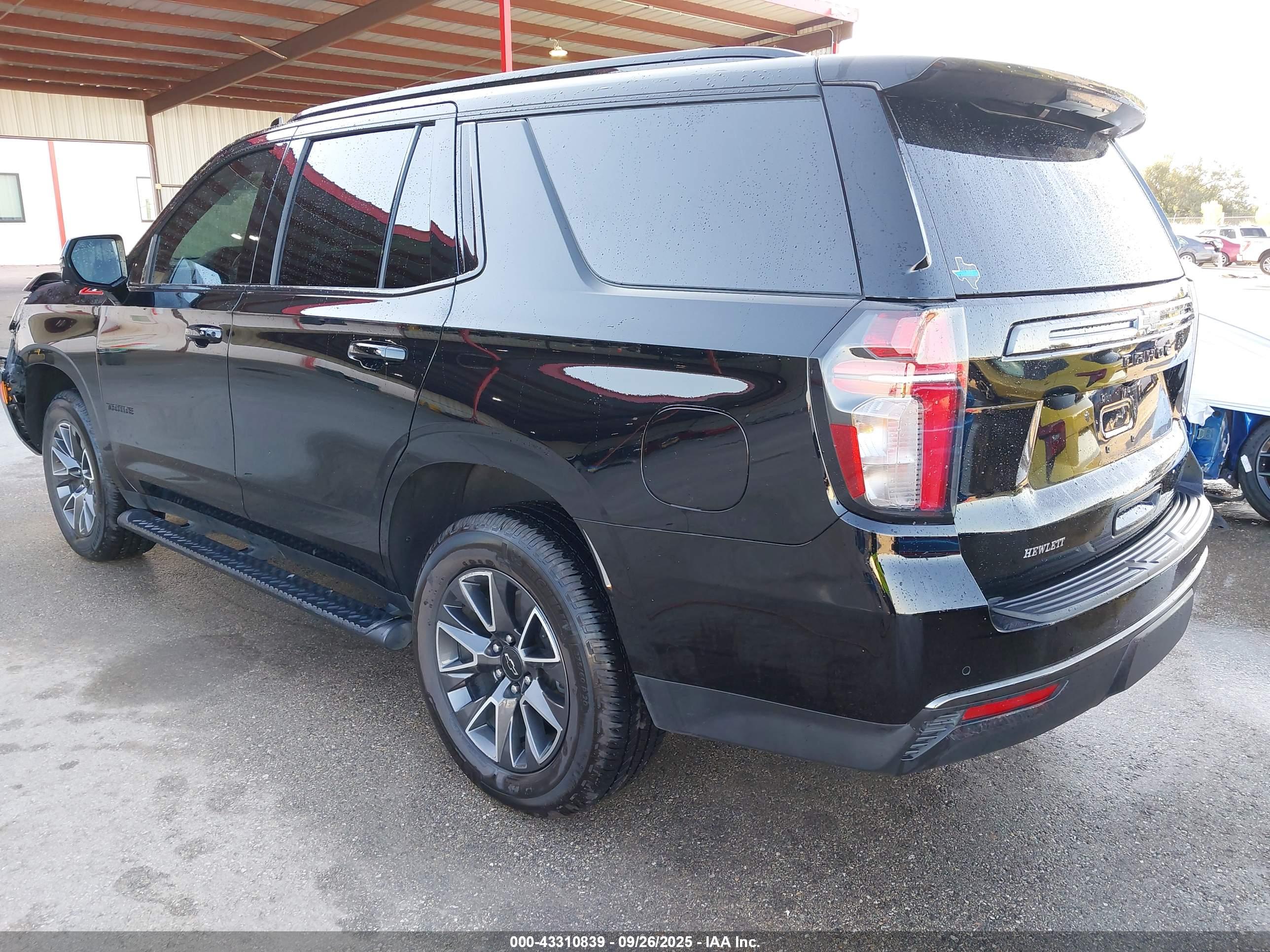 CHEVROLET TAHOE image 3