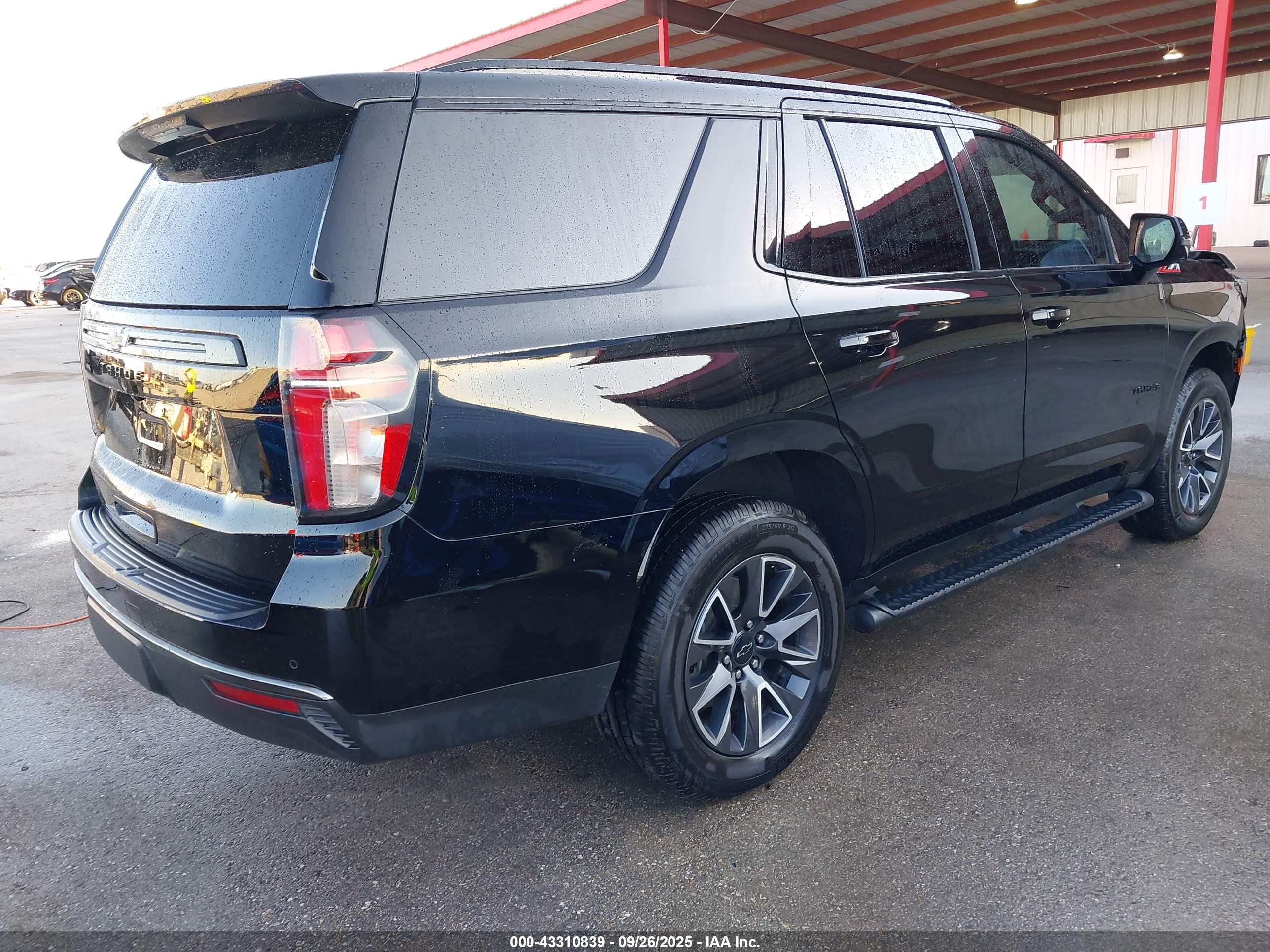 CHEVROLET TAHOE image 4