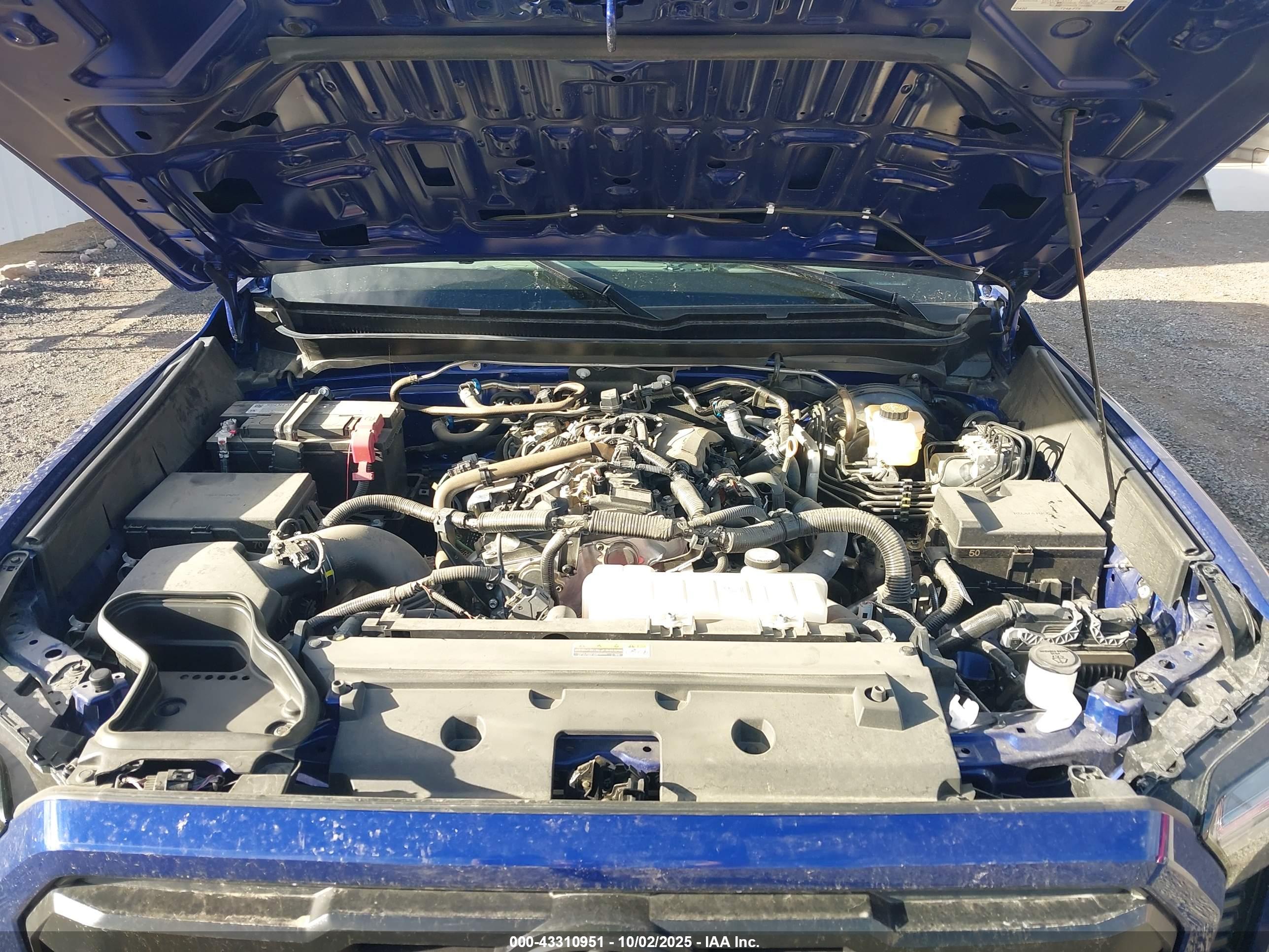 TOYOTA TACOMA image 10