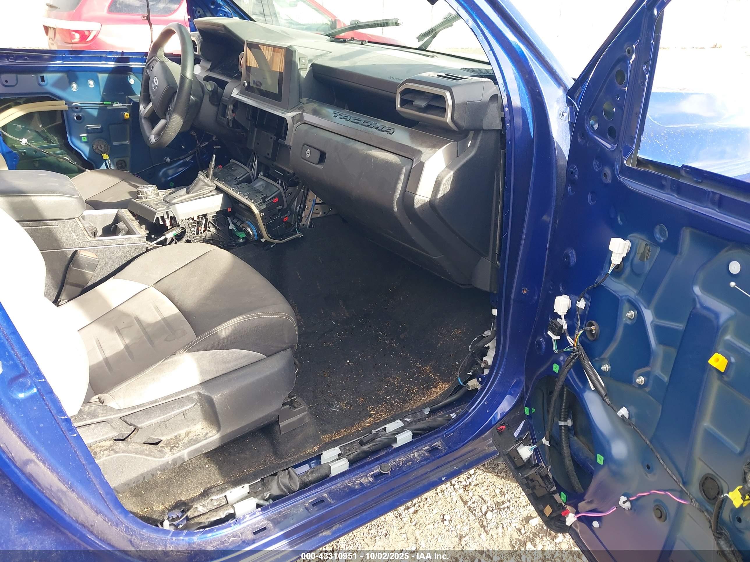 TOYOTA TACOMA image 5