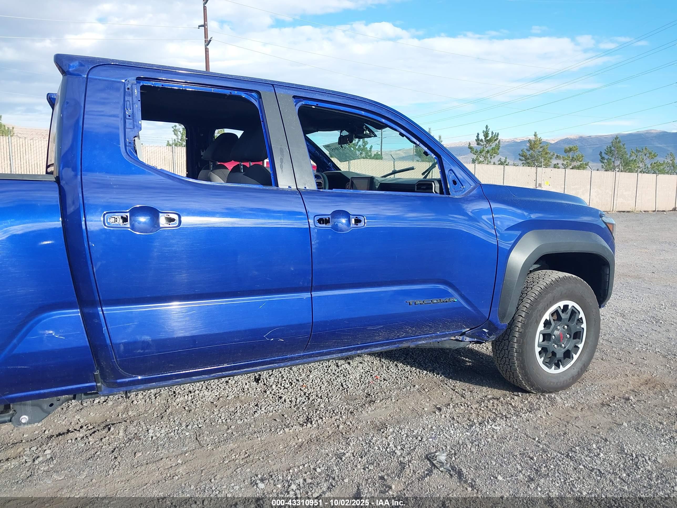 TOYOTA TACOMA image 6