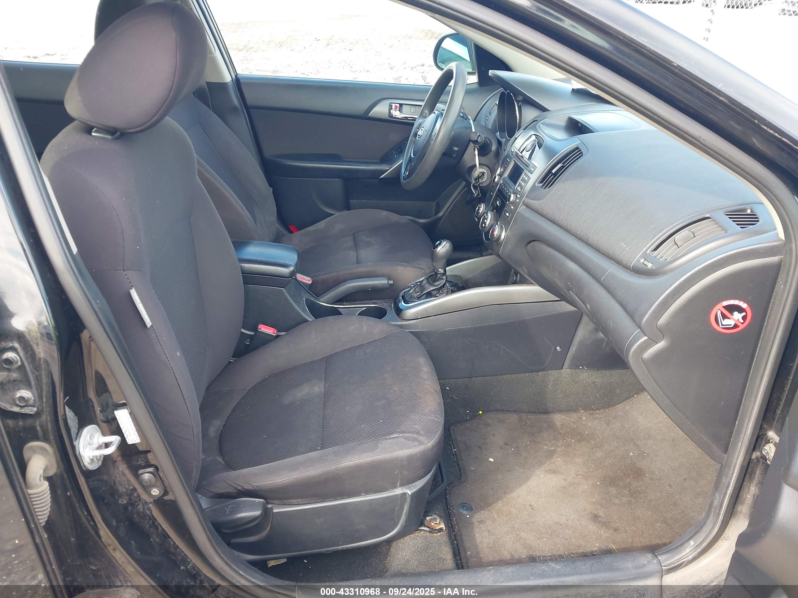 KIA FORTE image 5