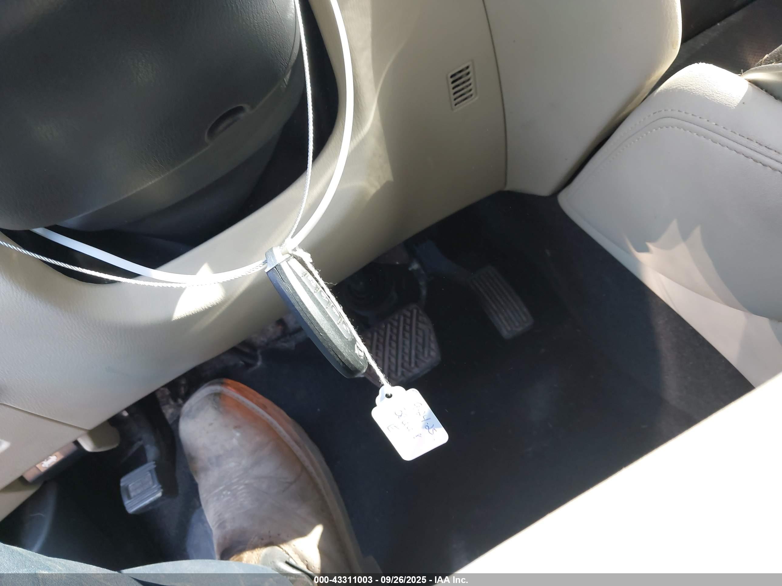 INFINITI QX60 image 11