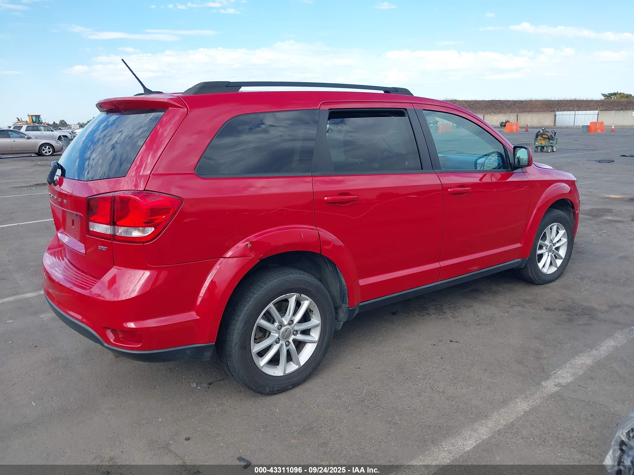 DODGE JOURNEY image 4