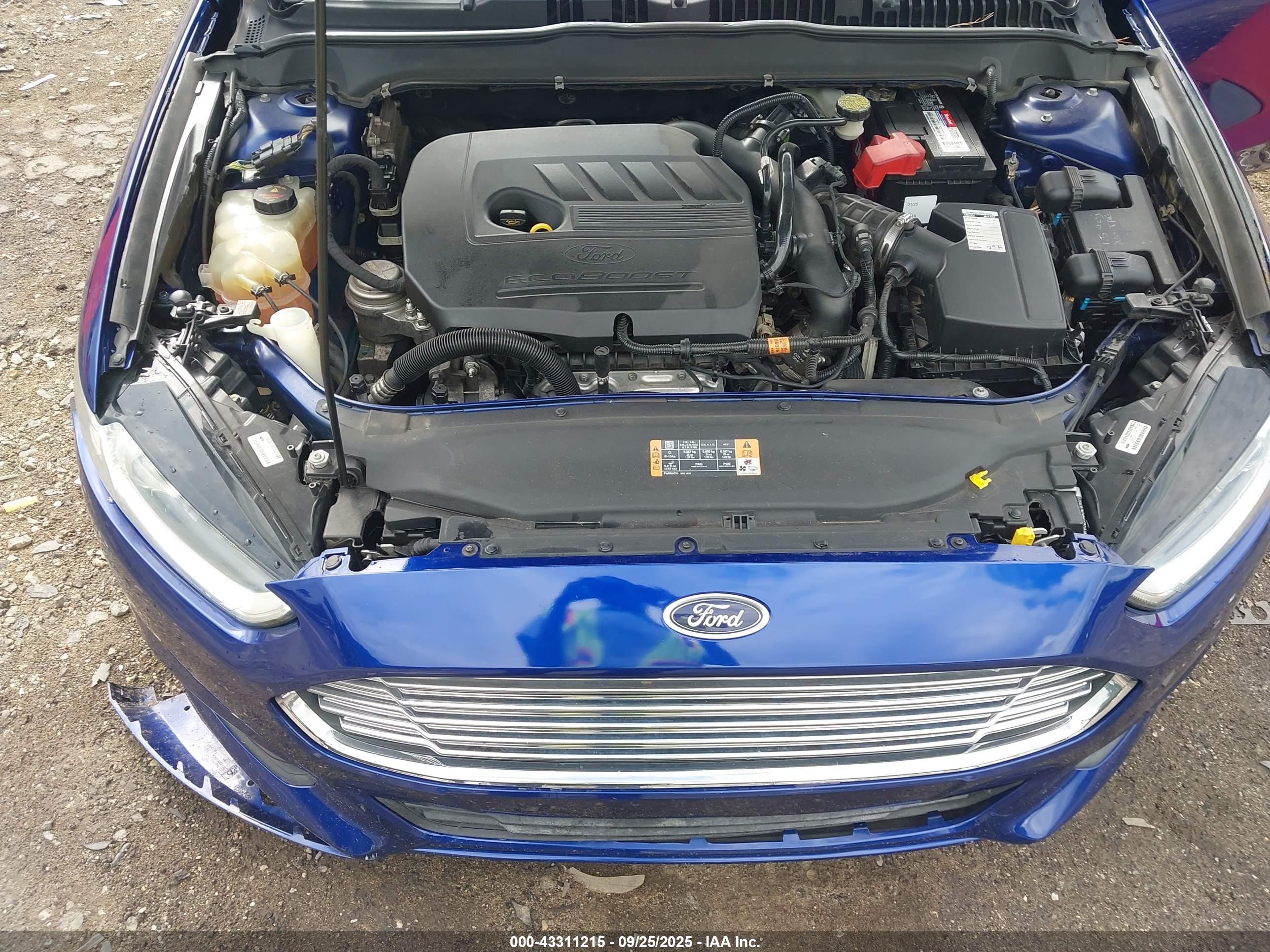 FORD FUSION image 10