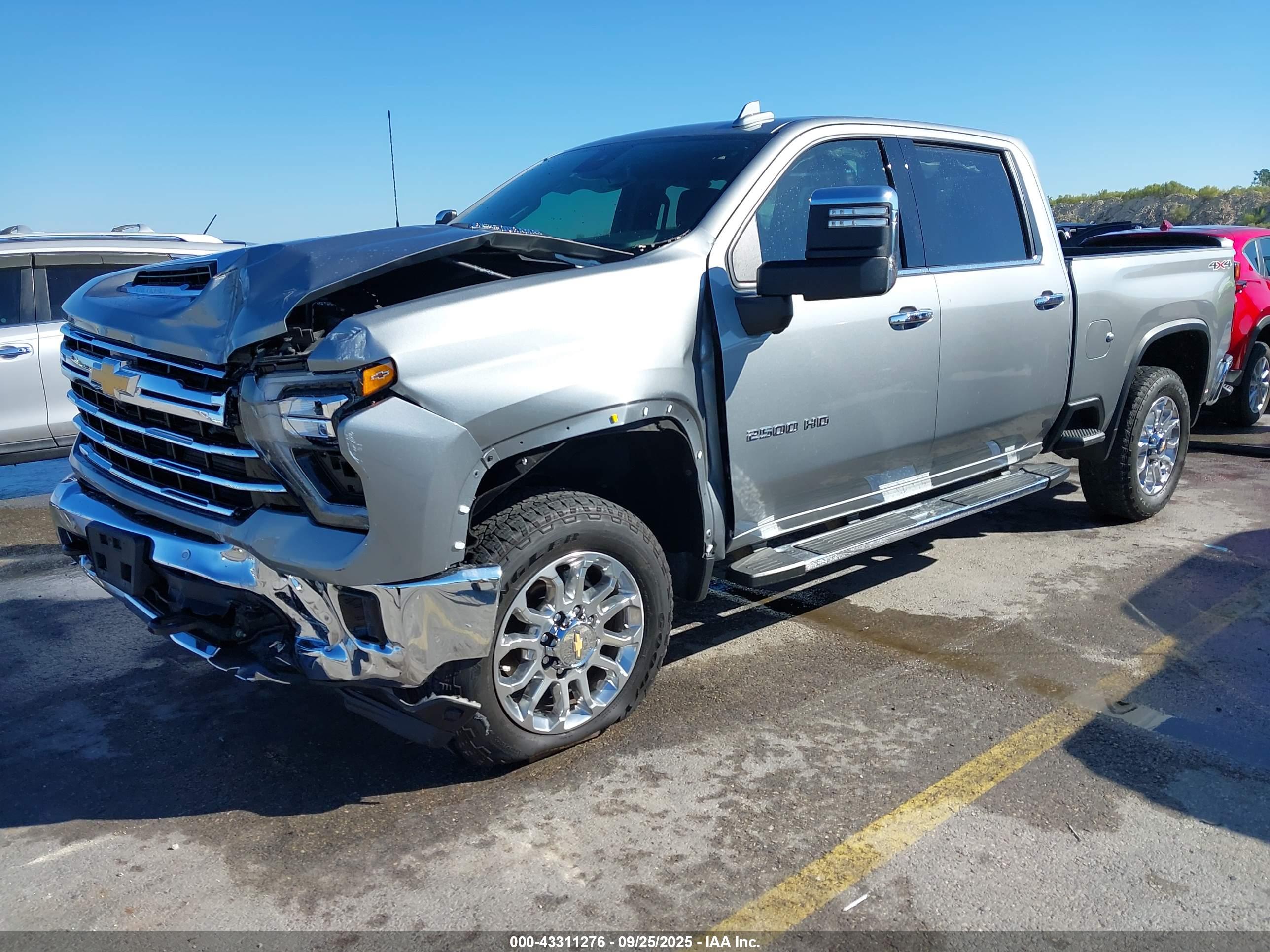 CHEVROLET SILVERADO image 2