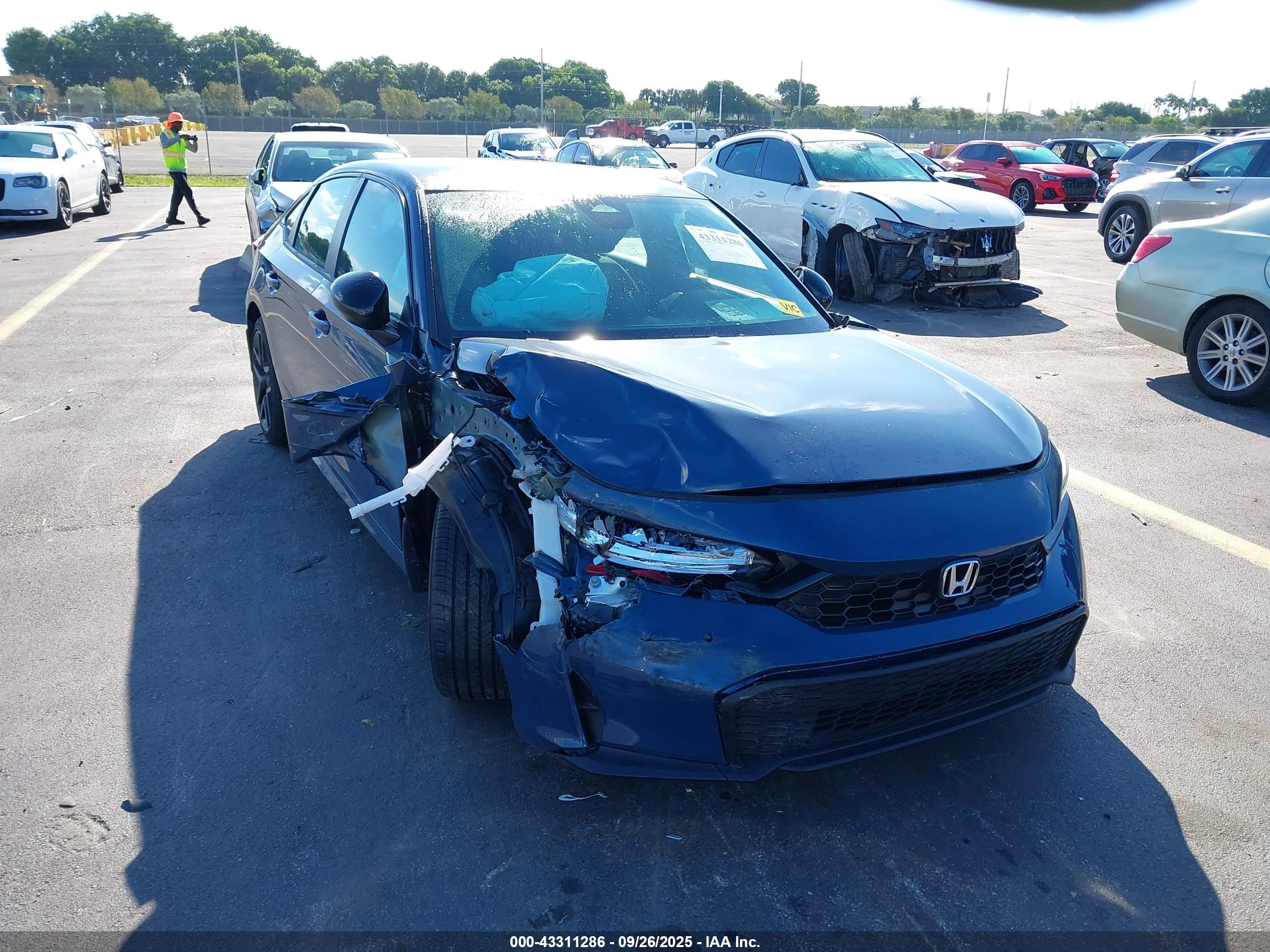 HONDA CIVIC image 6