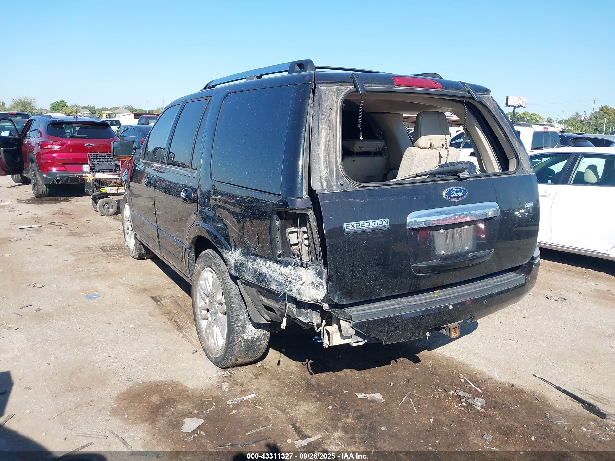 FORD EXPEDITION image 3