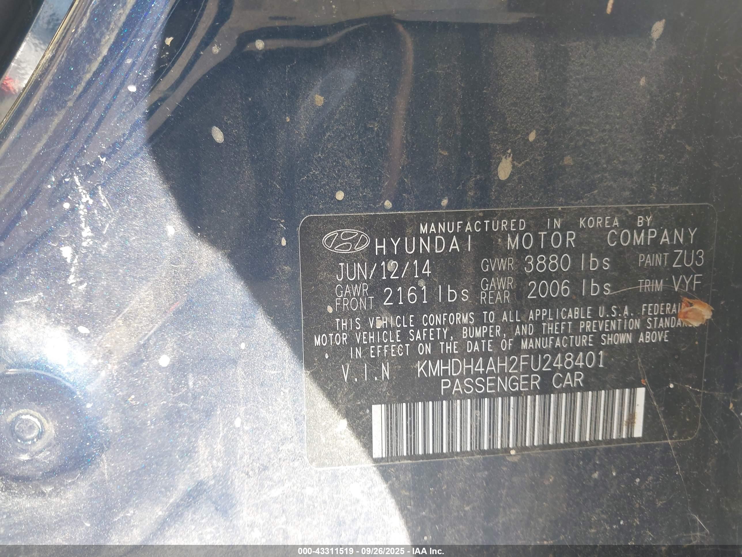 HYUNDAI ELANTRA image 9