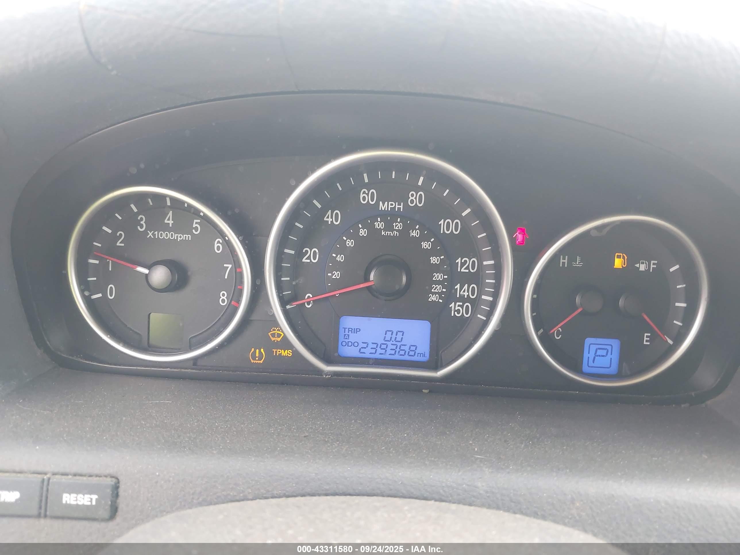 HYUNDAI VERACRUZ image 7