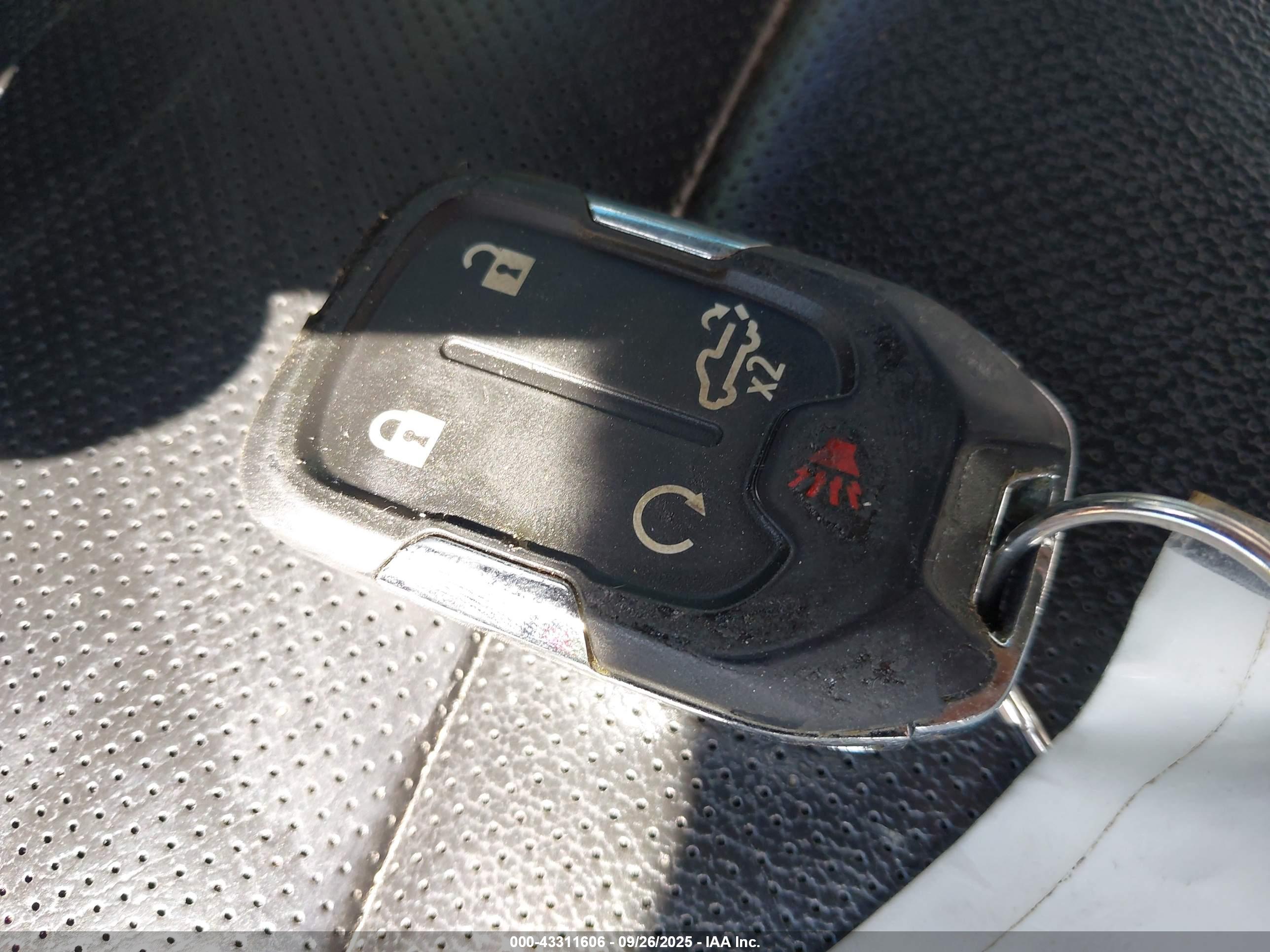 GMC SIERRA image 11