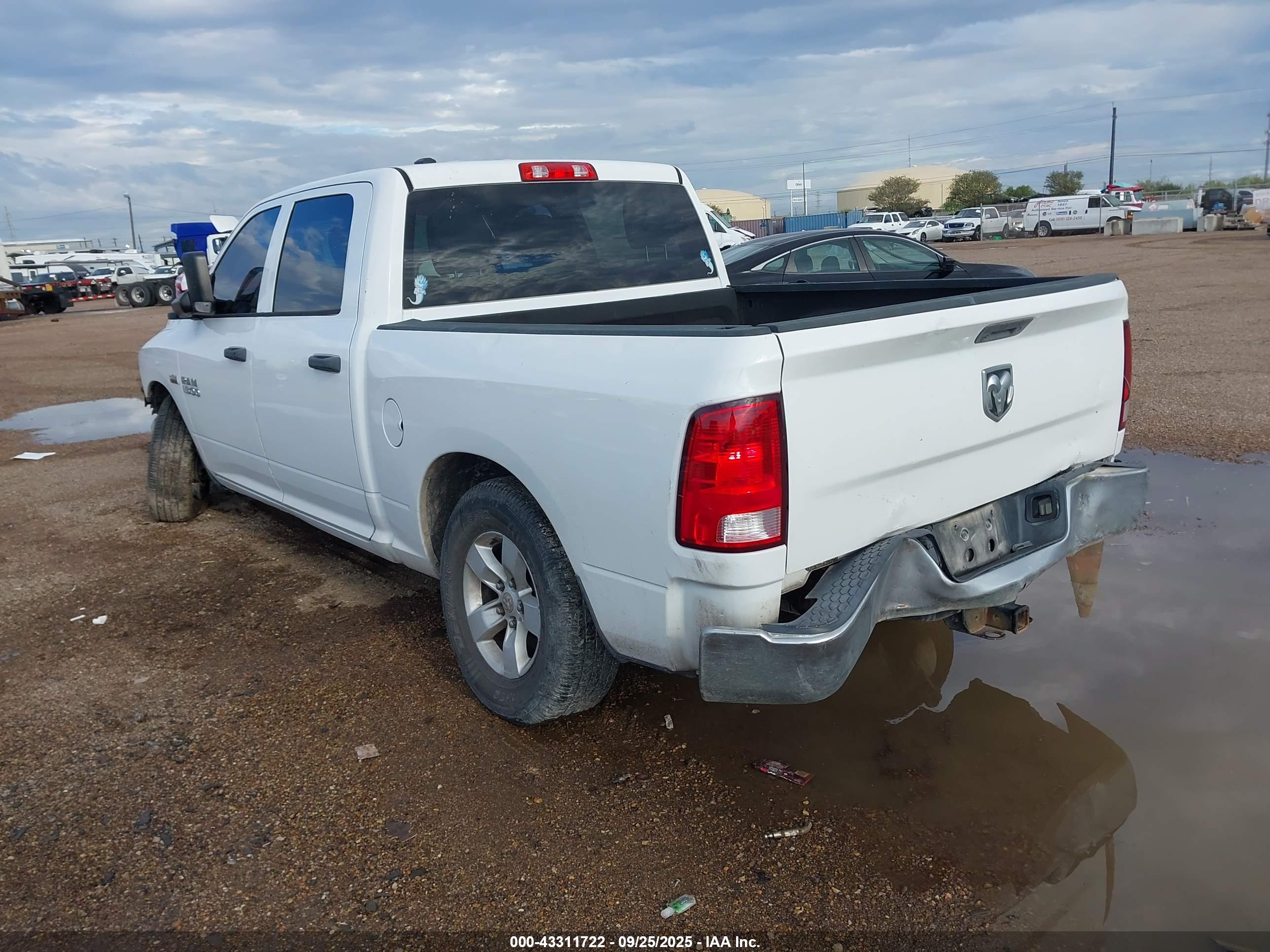 RAM 1500 image 3