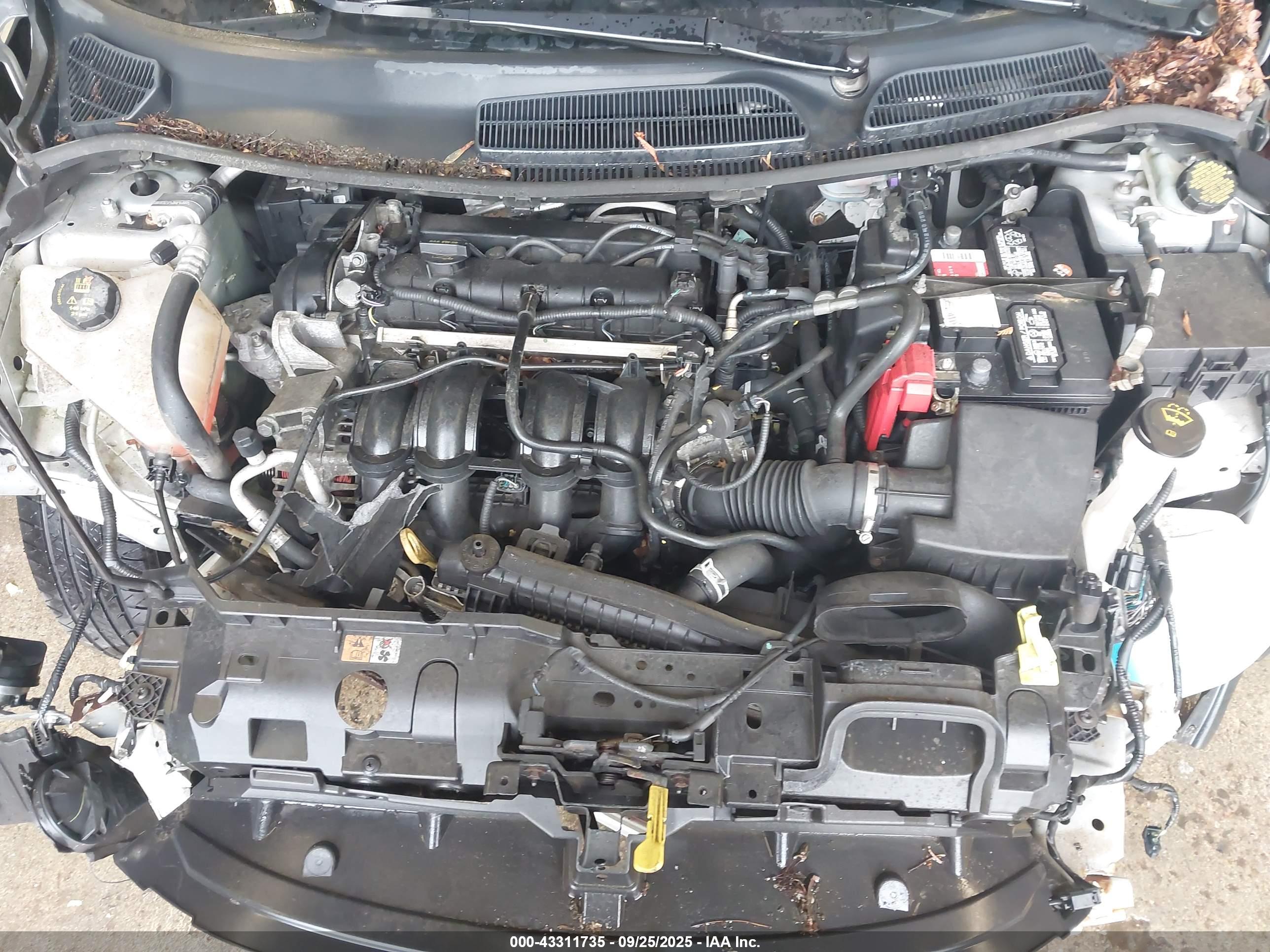 FORD FIESTA image 10