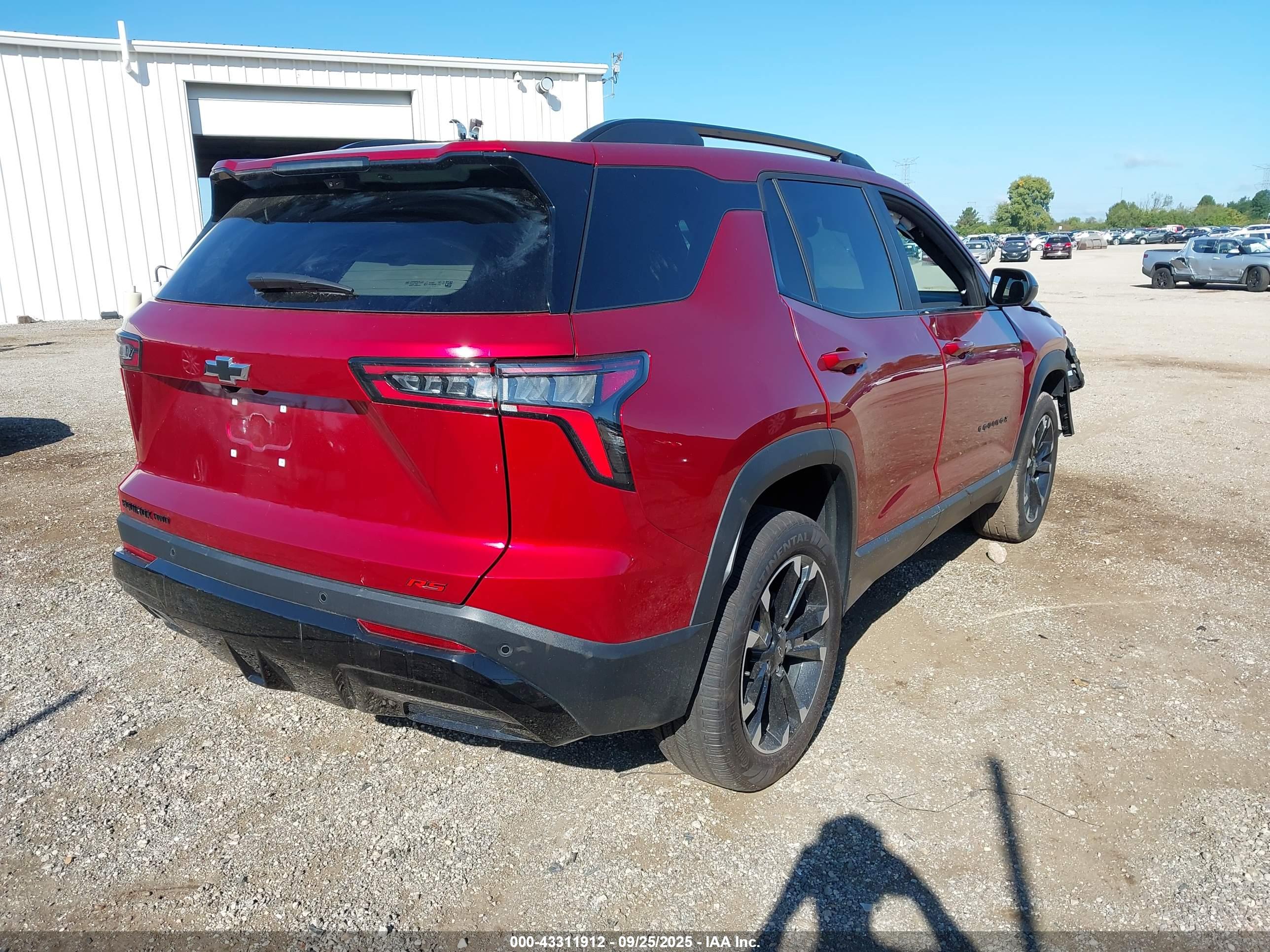 CHEVROLET EQUINOX image 4