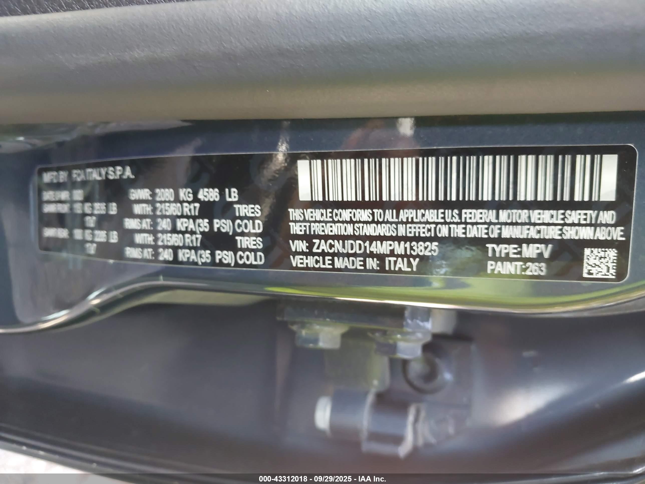 JEEP RENEGADE image 9