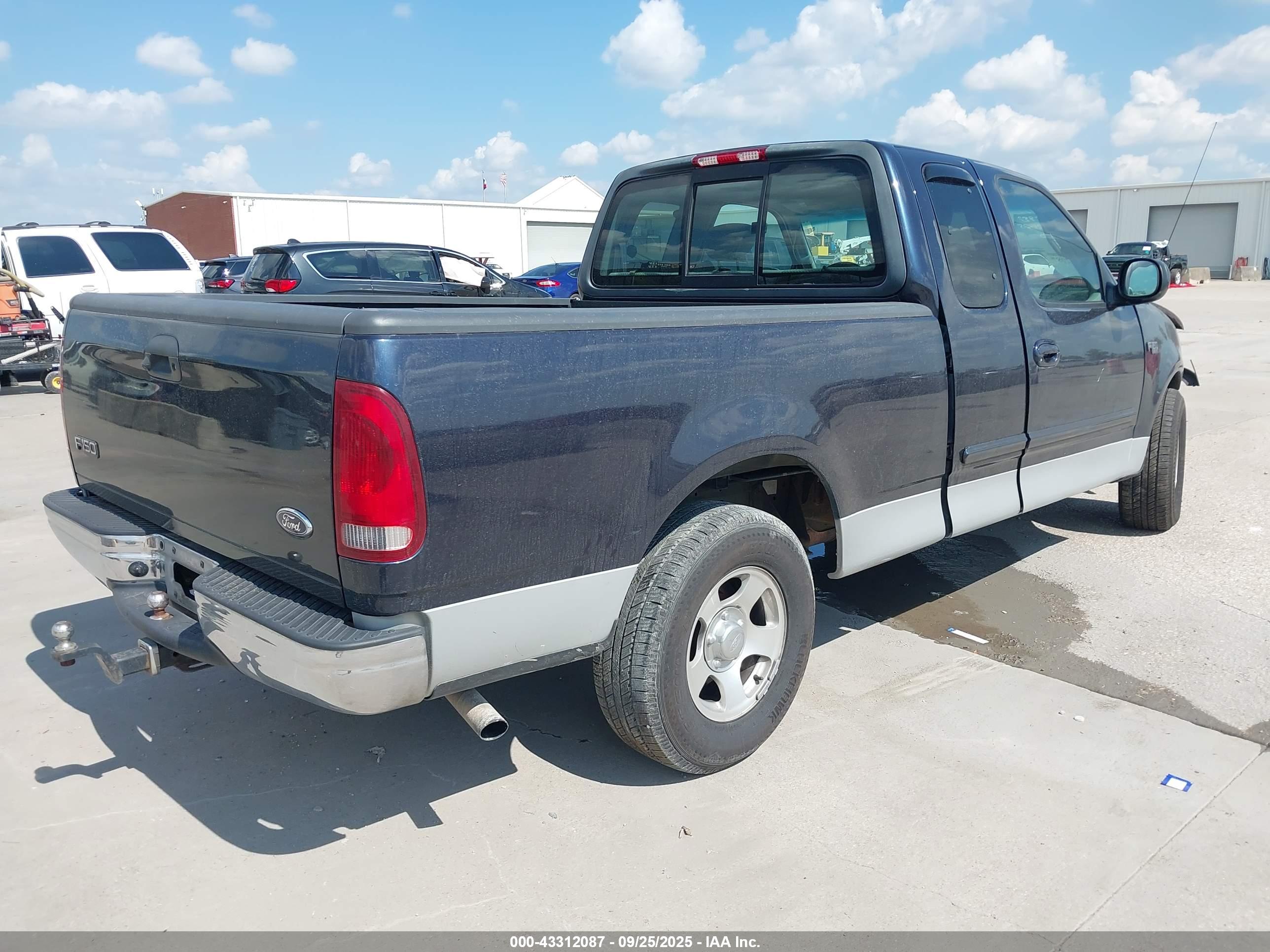 FORD F-150 image 4