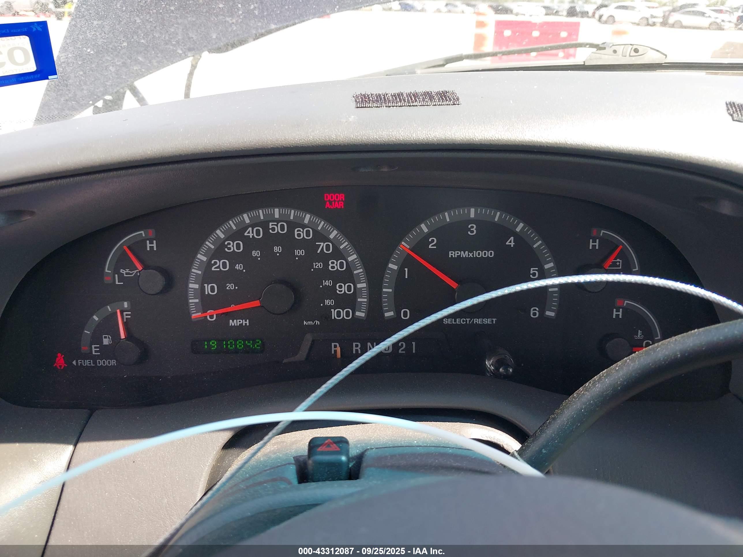 FORD F-150 image 7