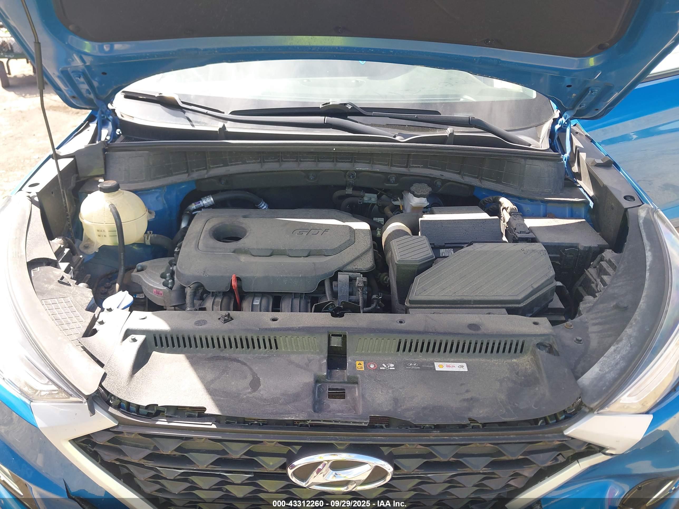 HYUNDAI TUCSON image 10