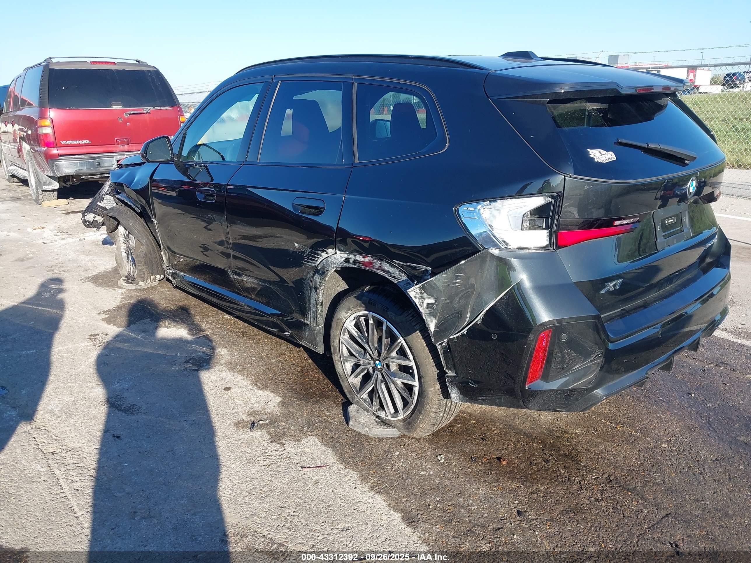 BMW X1 image 3