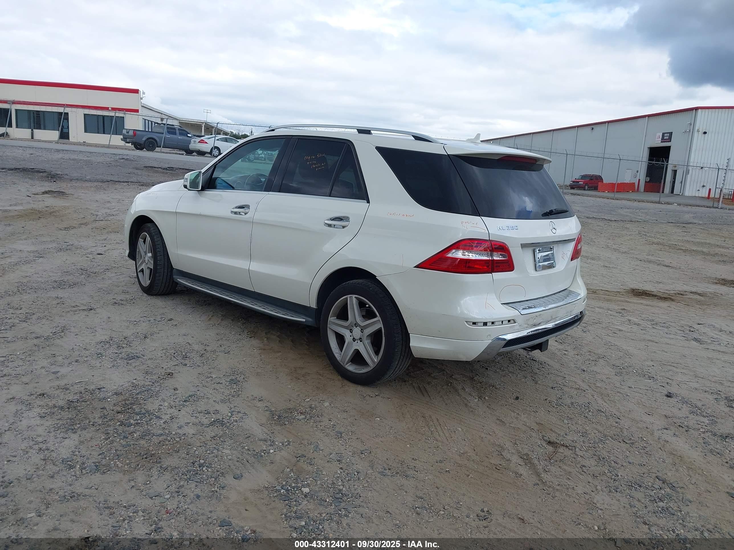 MERCEDES-BENZ ML image 3