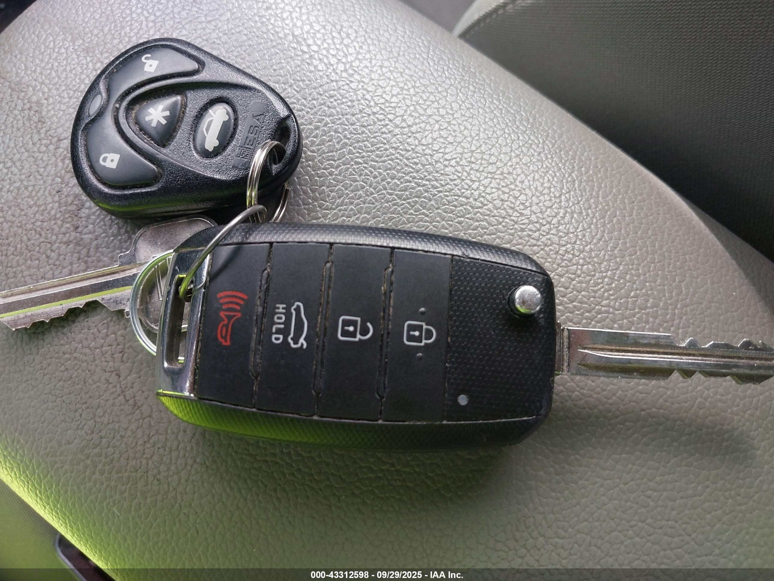 KIA FORTE image 11