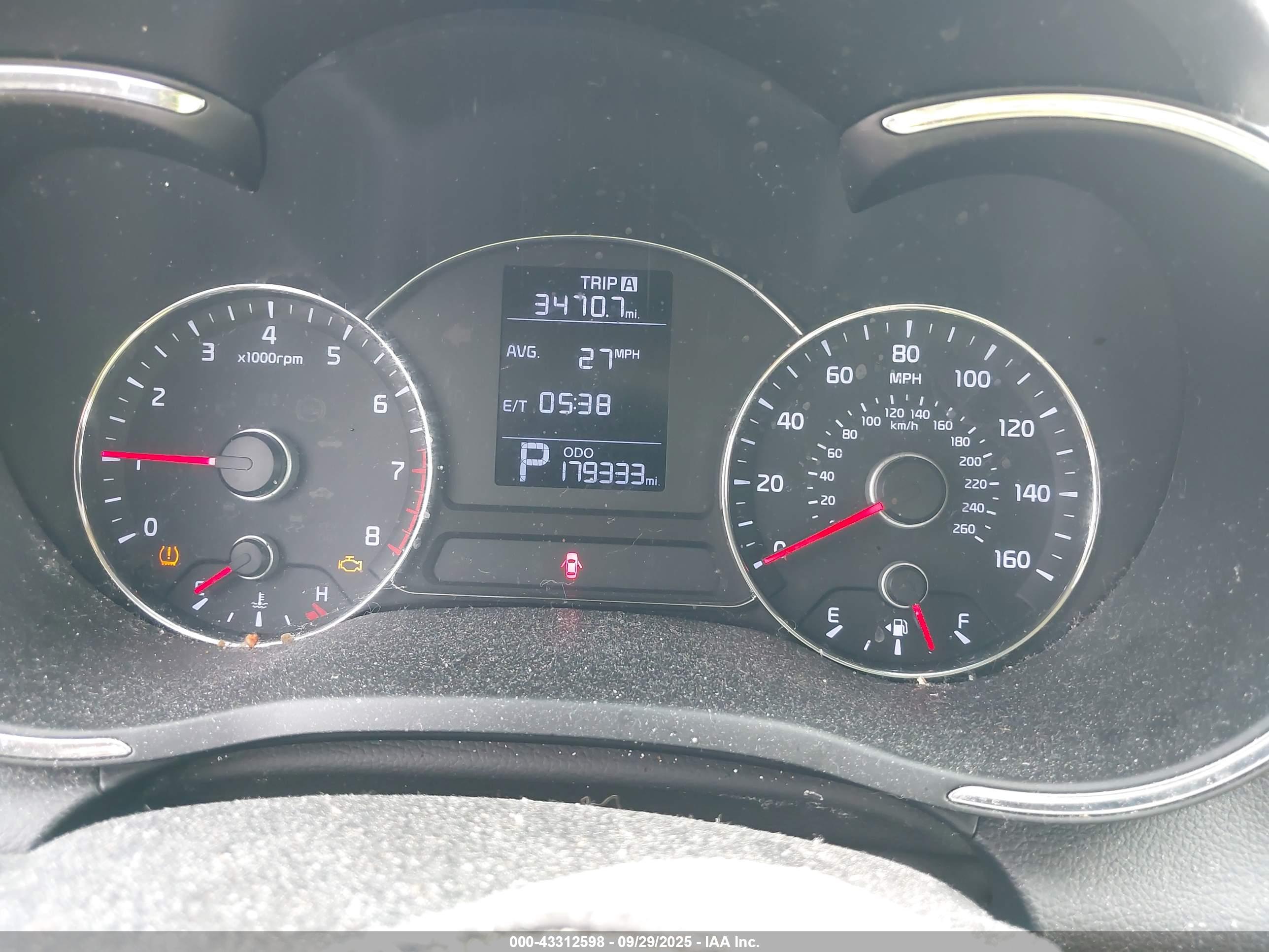 KIA FORTE image 7