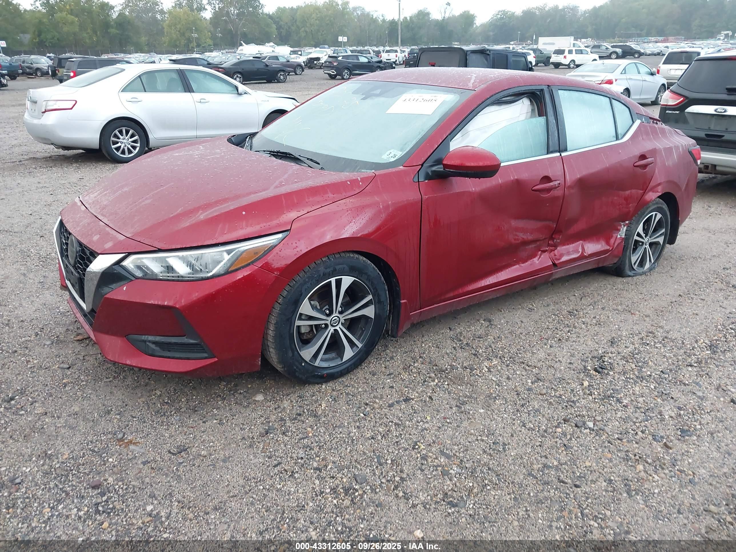 NISSAN SENTRA image 2