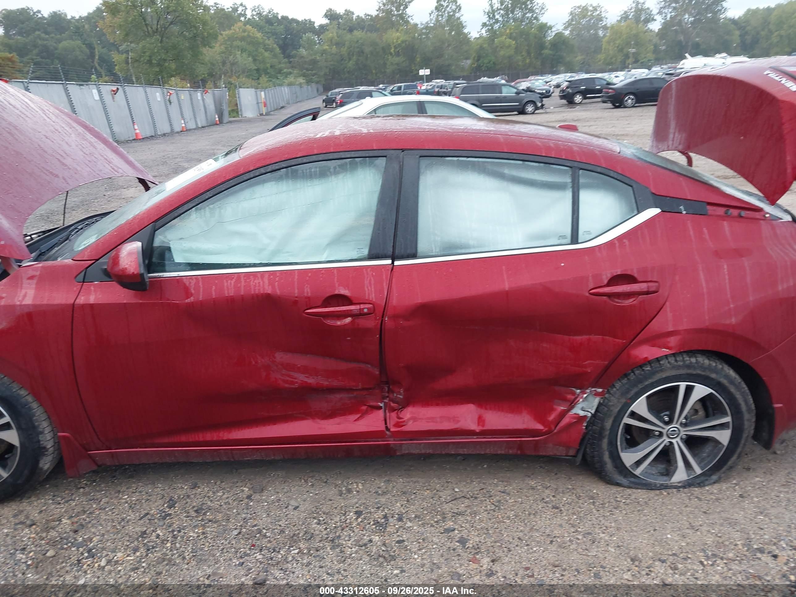 NISSAN SENTRA image 6