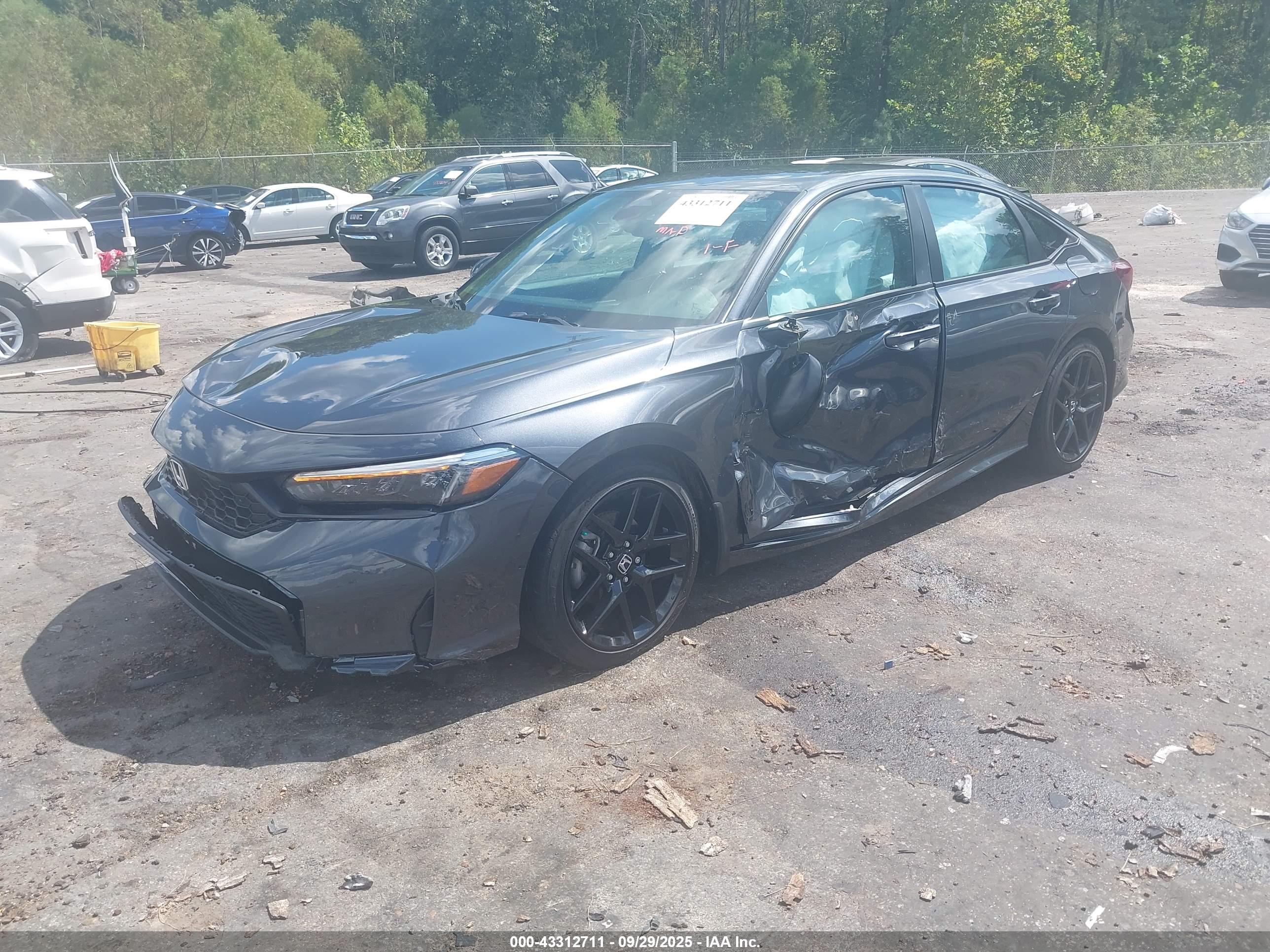 HONDA CIVIC image 2