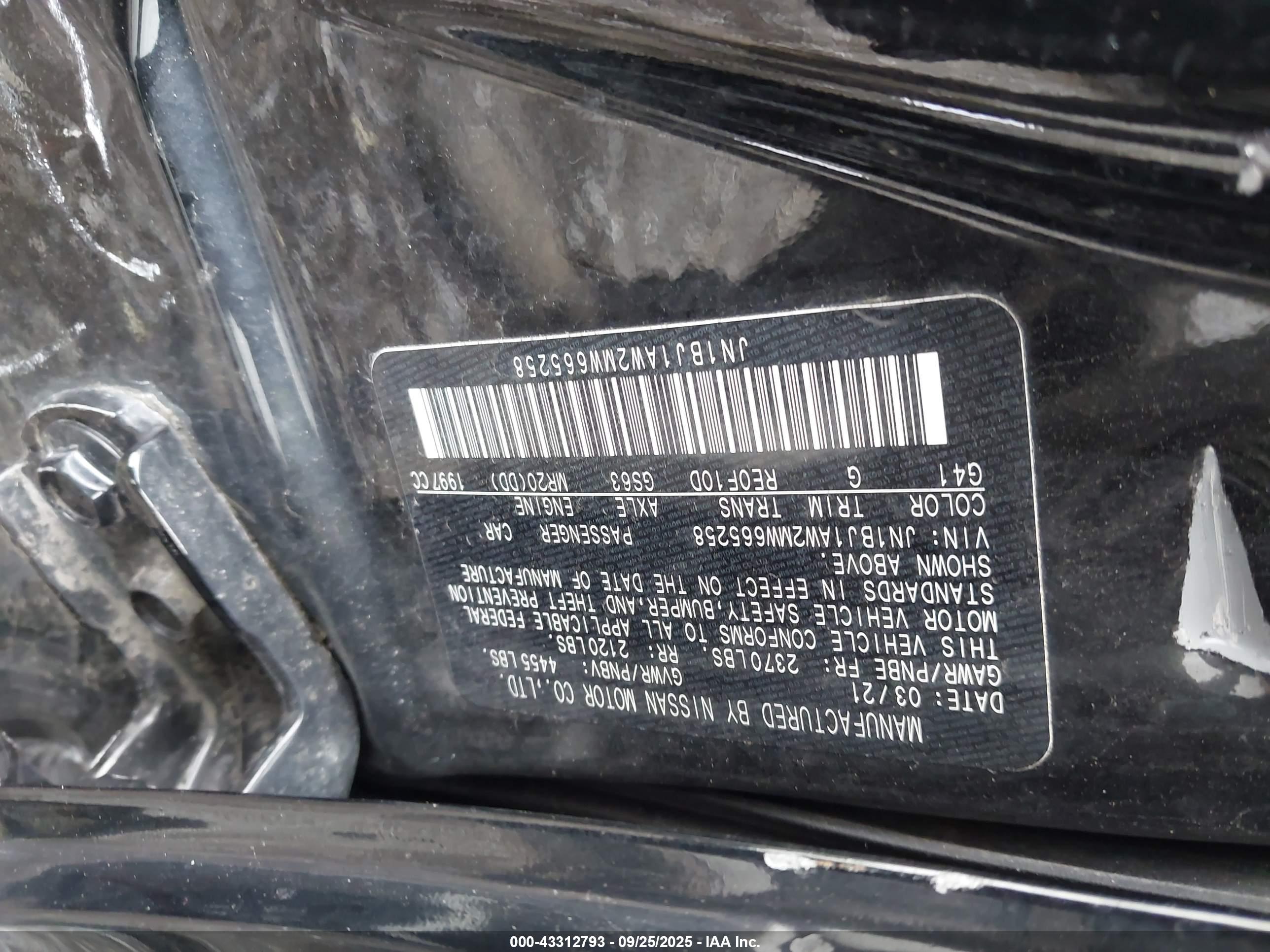 NISSAN ROGUE image 9