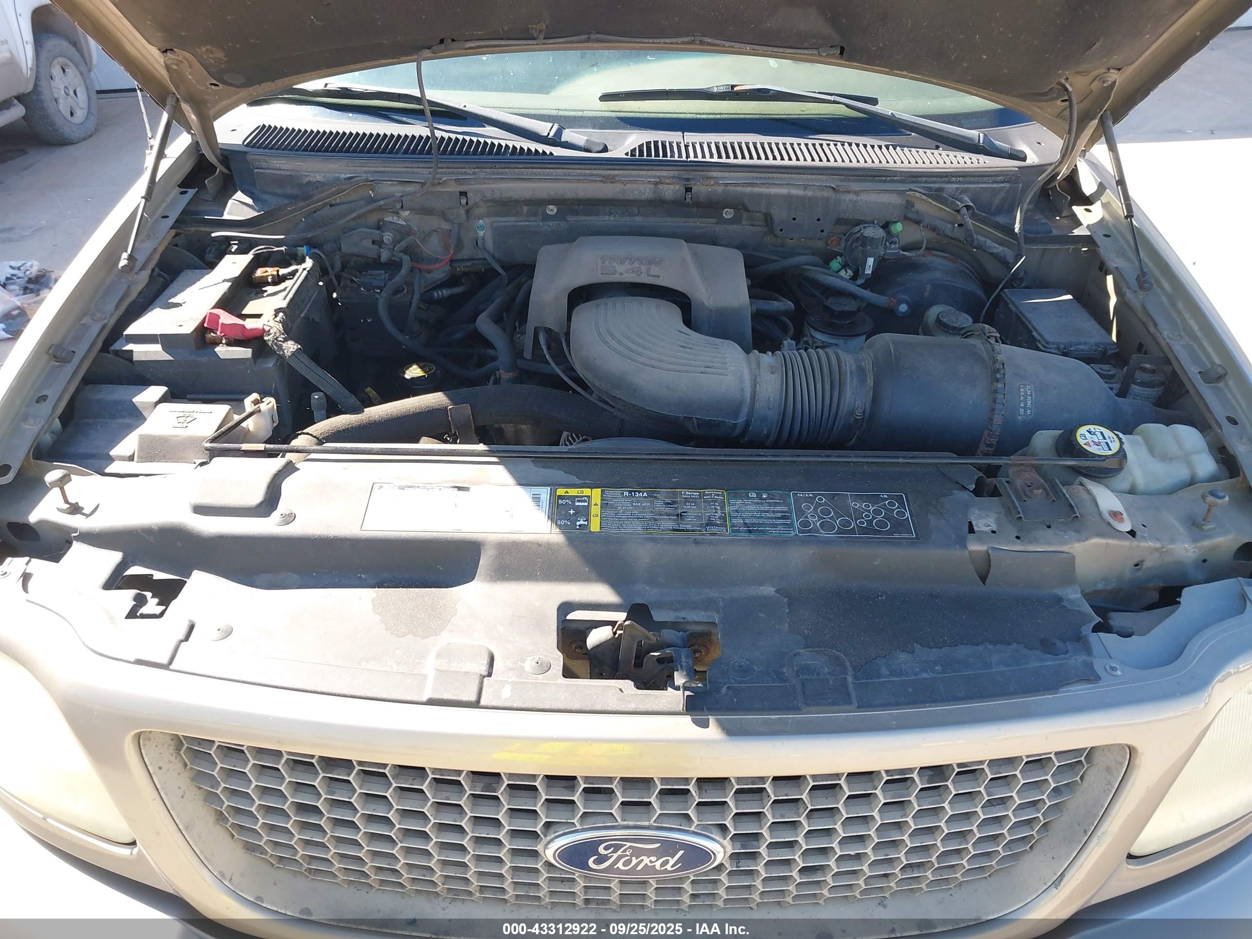 FORD F-150 image 10