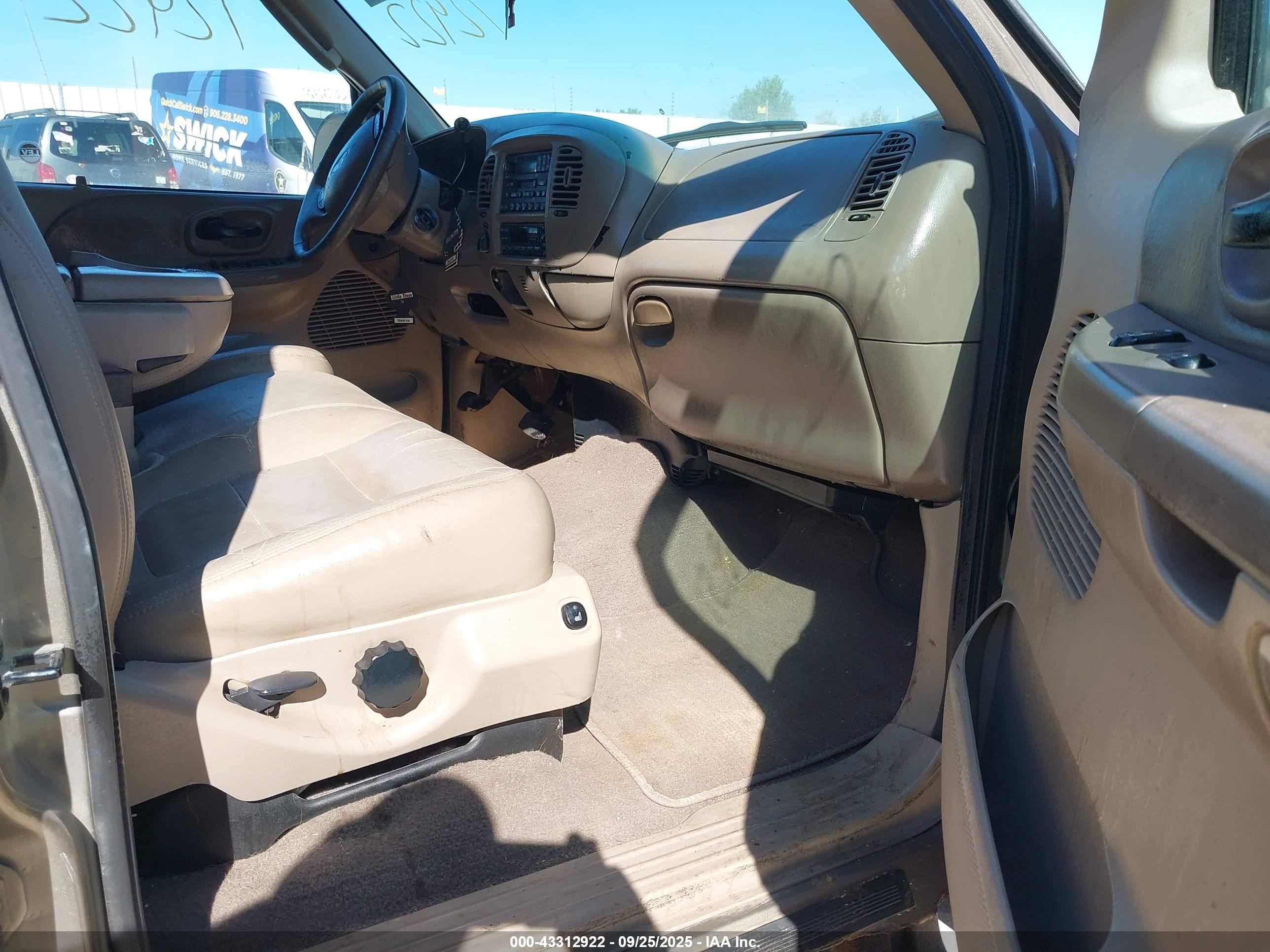 FORD F-150 image 5