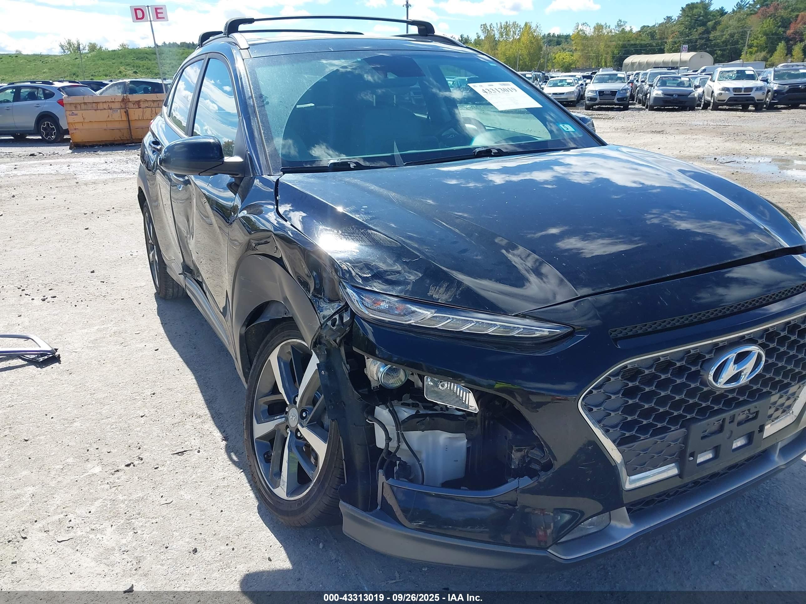 HYUNDAI KONA image 6
