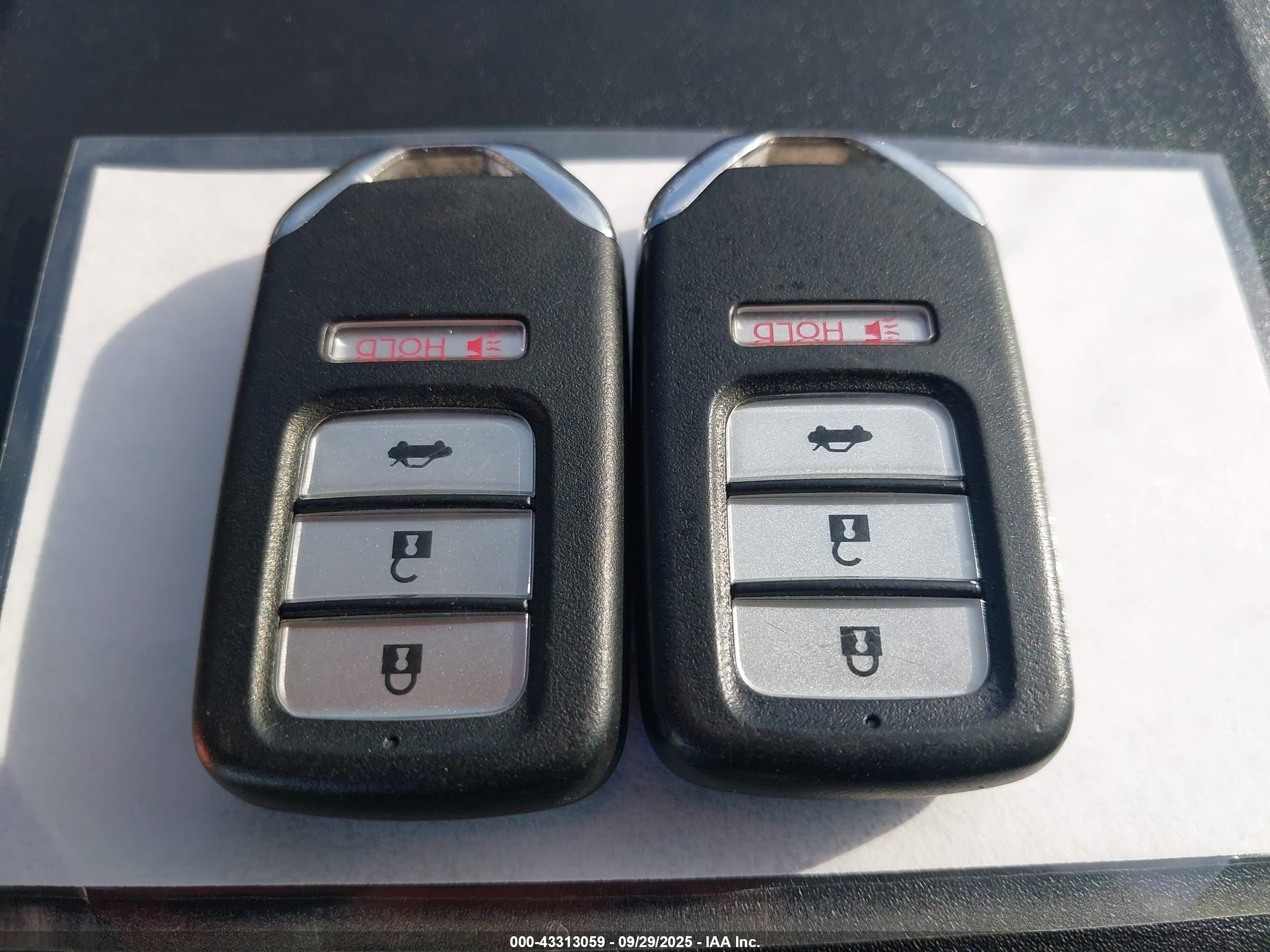 HONDA CIVIC image 11