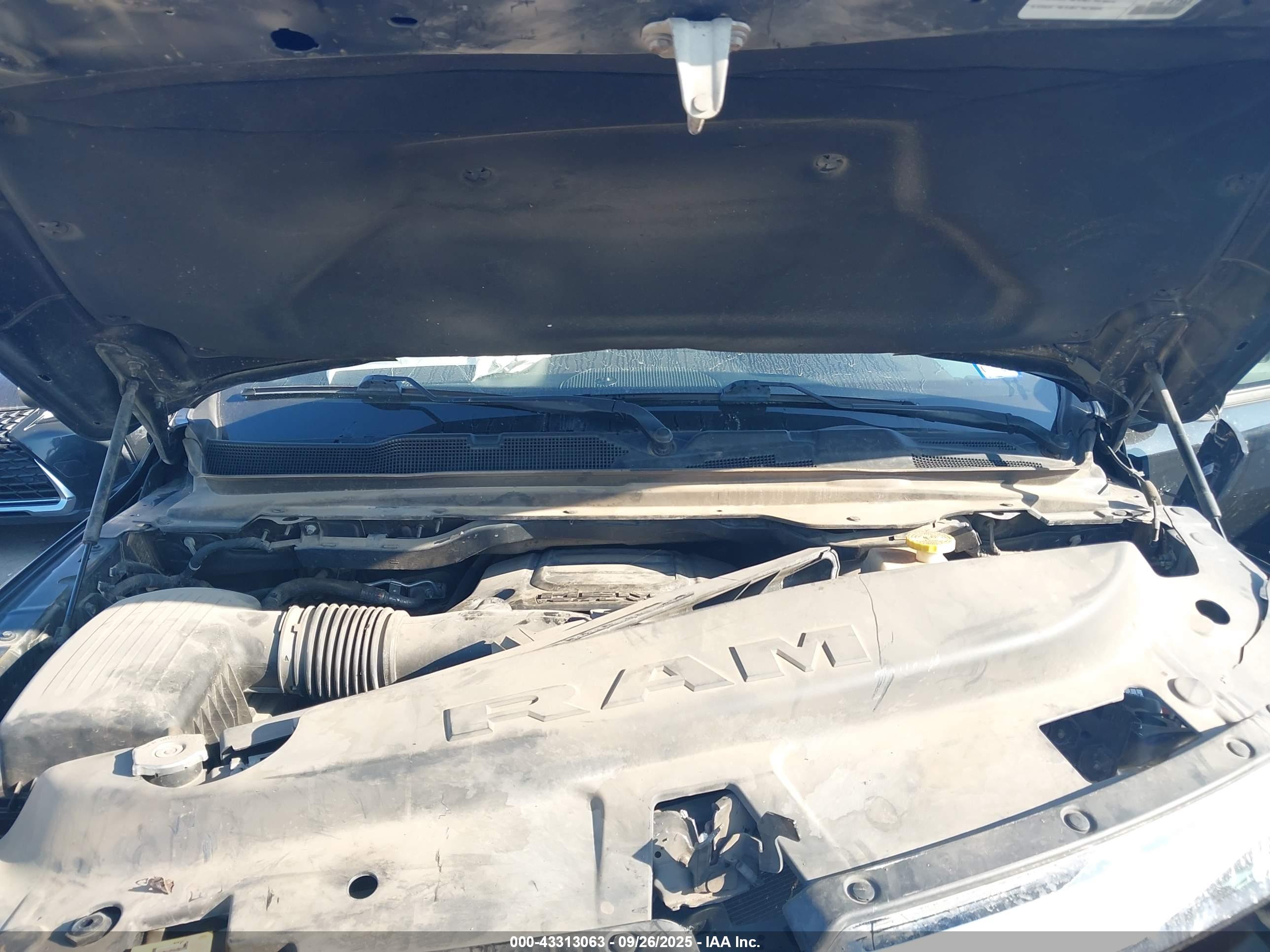 RAM 1500 image 10