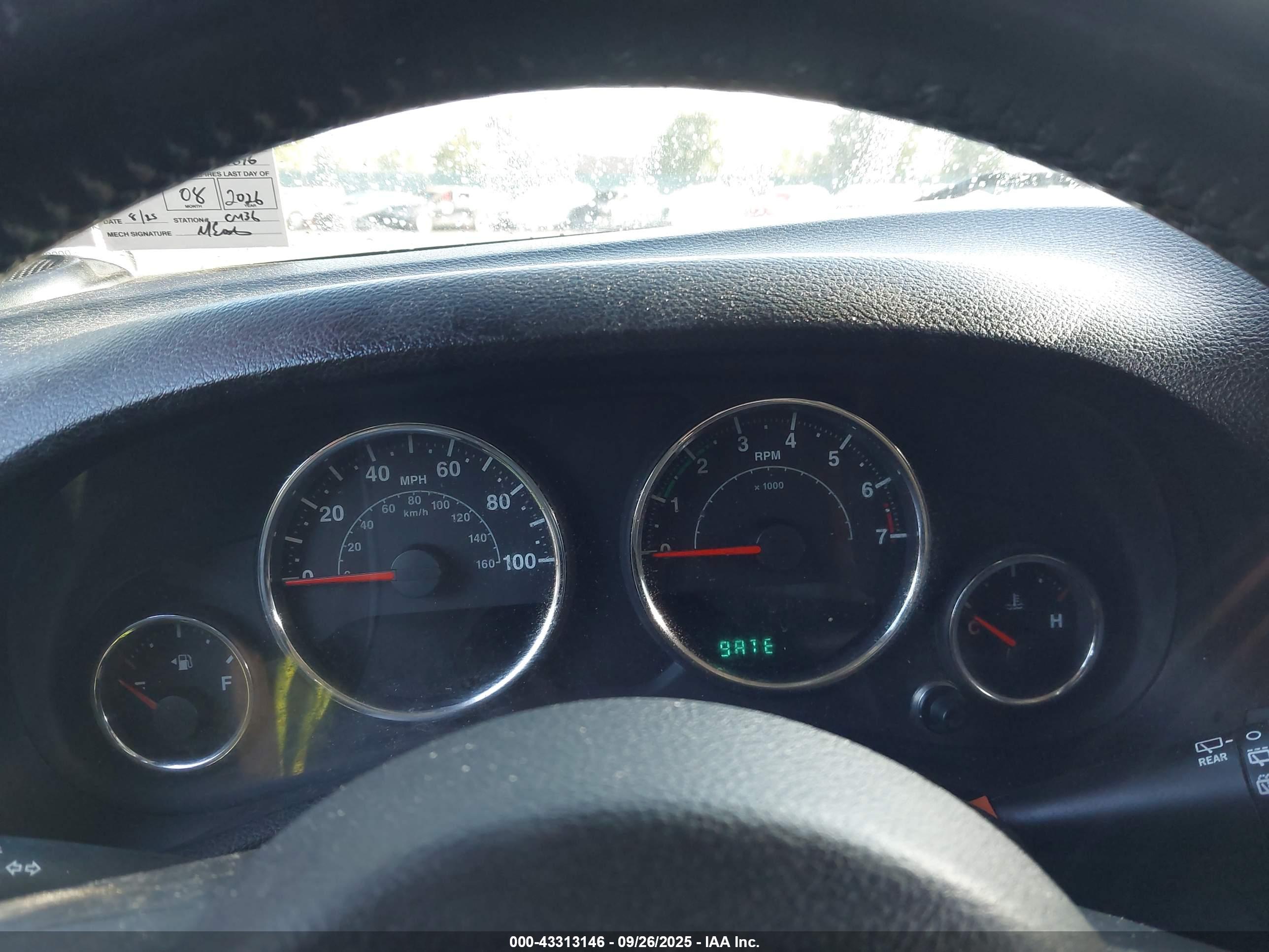 JEEP WRANGLER image 7