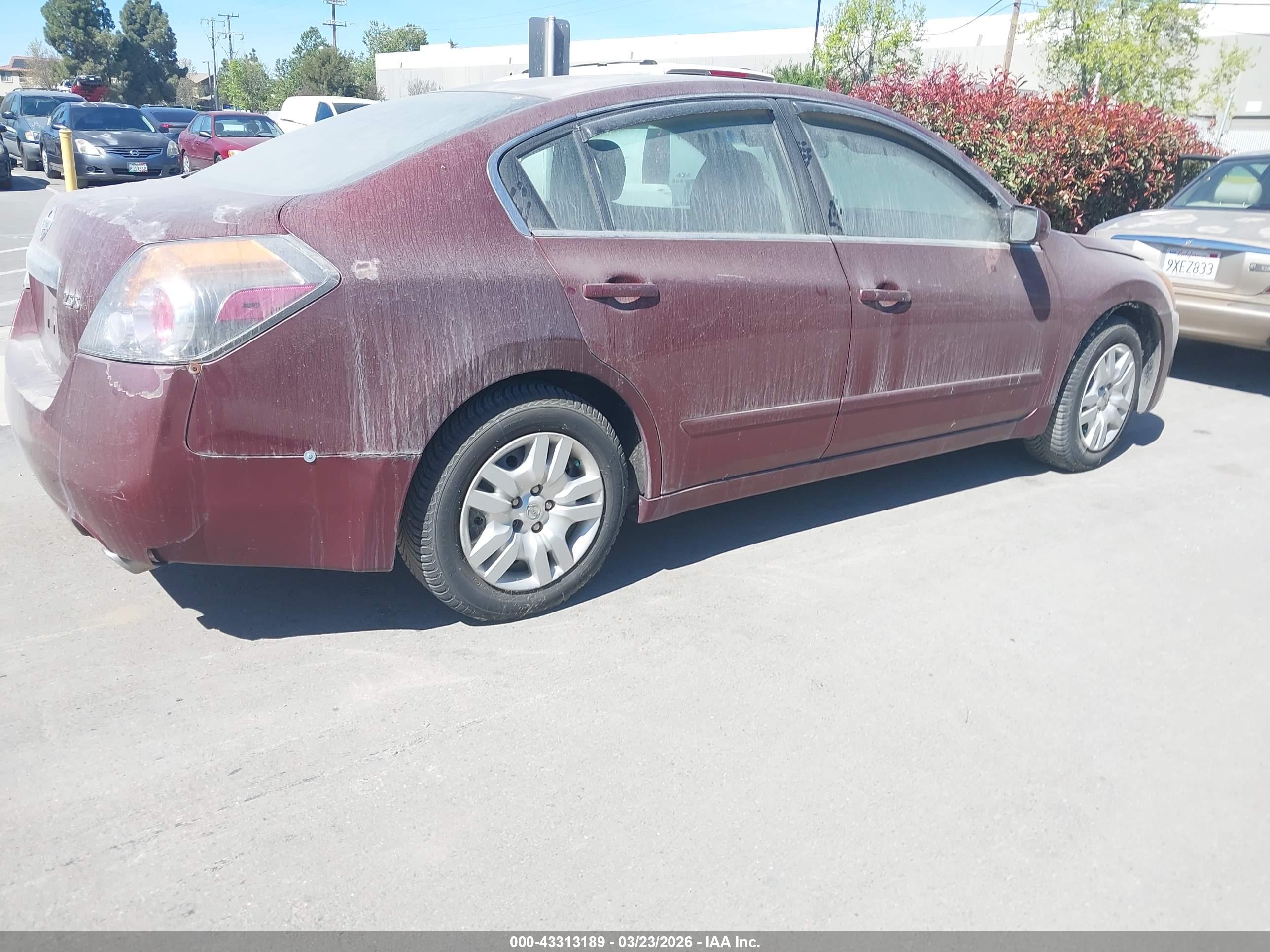 NISSAN ALTIMA image 4