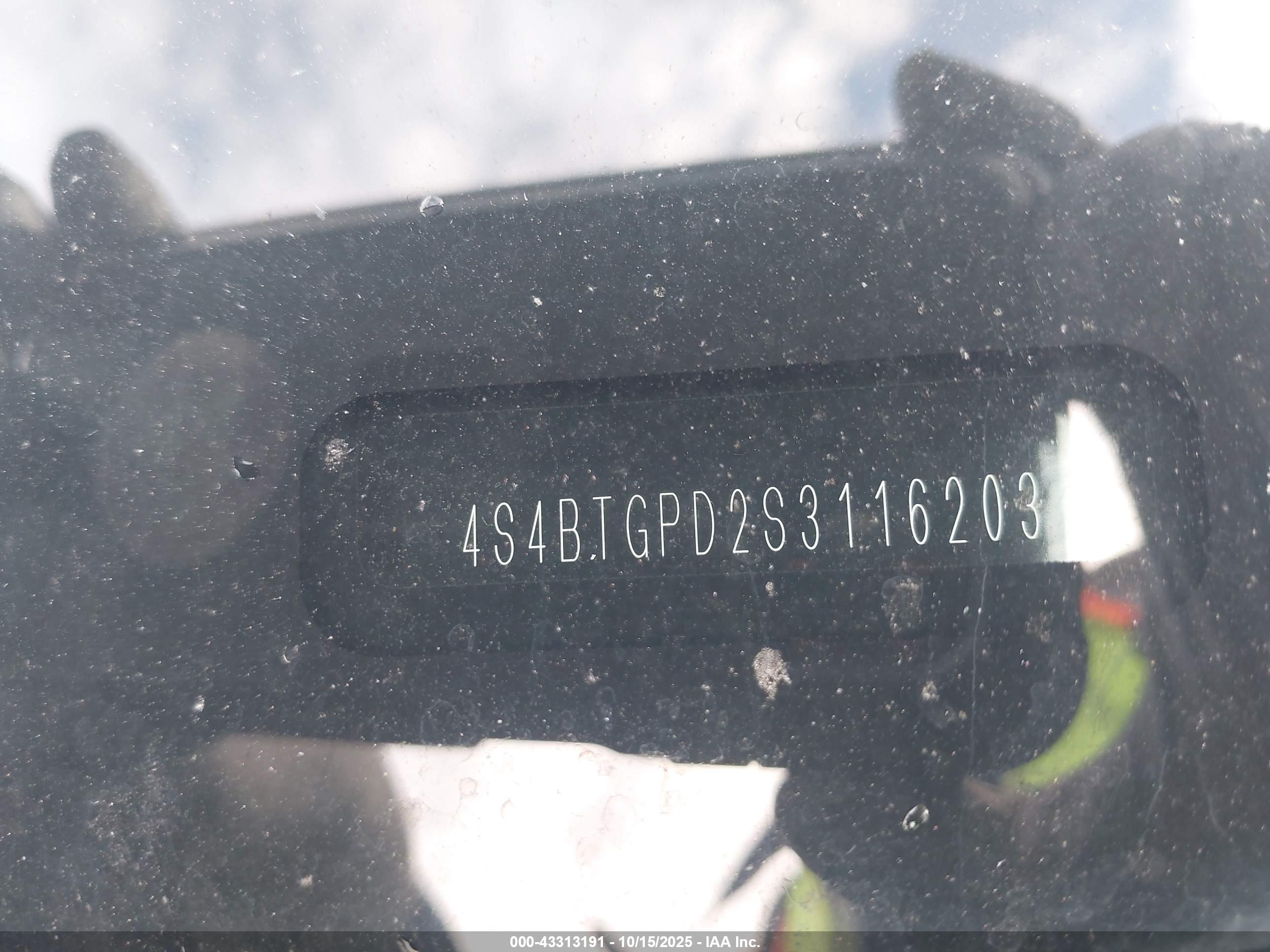 SUBARU OUTBACK image 9