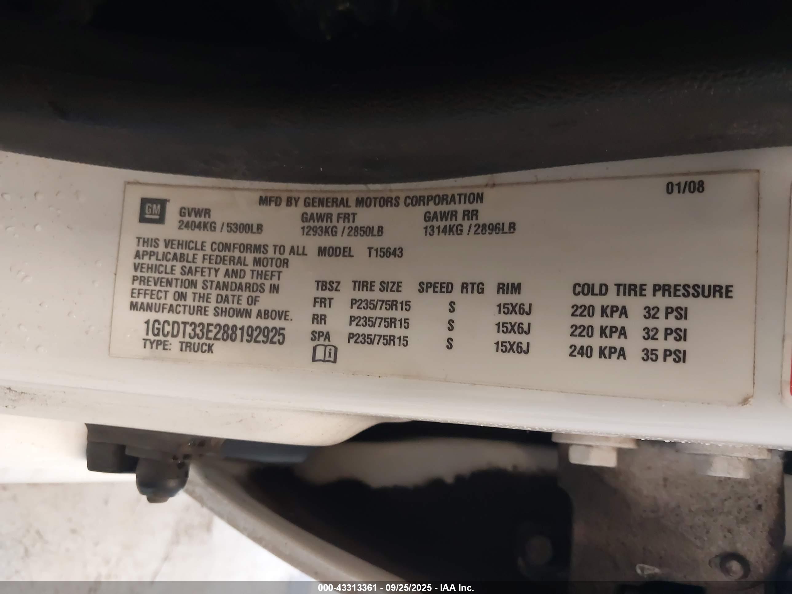 CHEVROLET COLORADO image 9