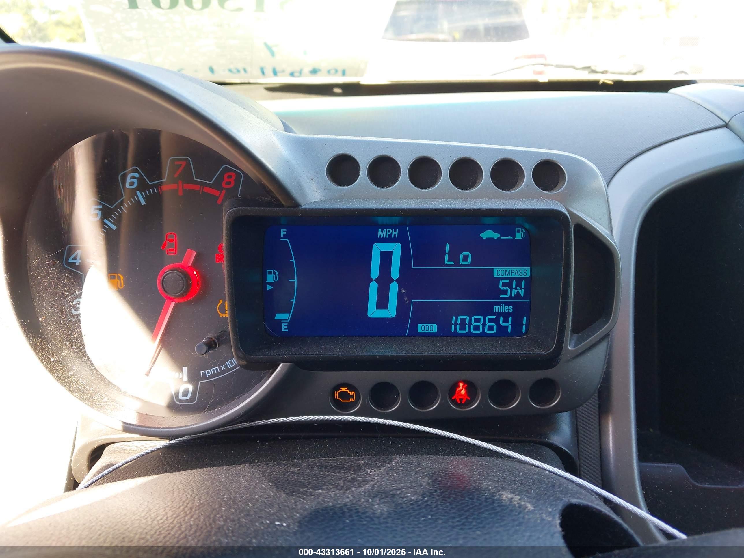 CHEVROLET SONIC image 7