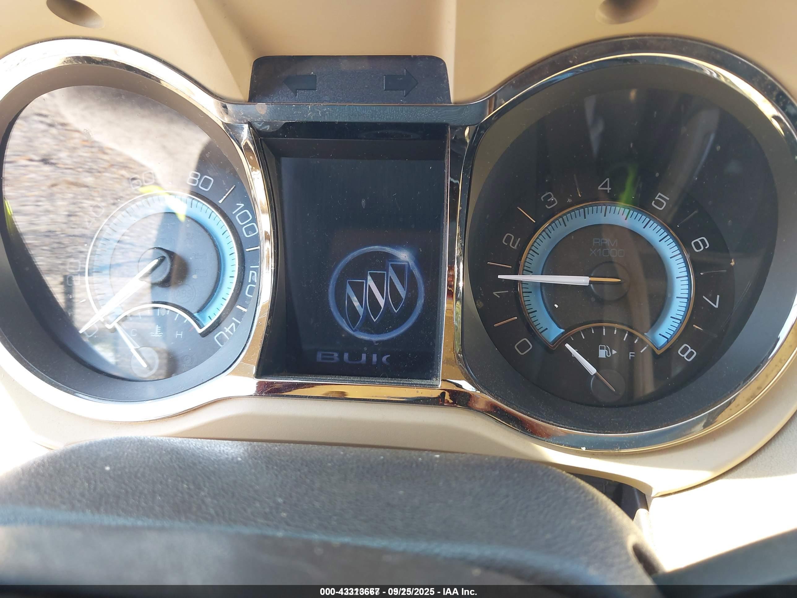 BUICK LACROSSE image 7