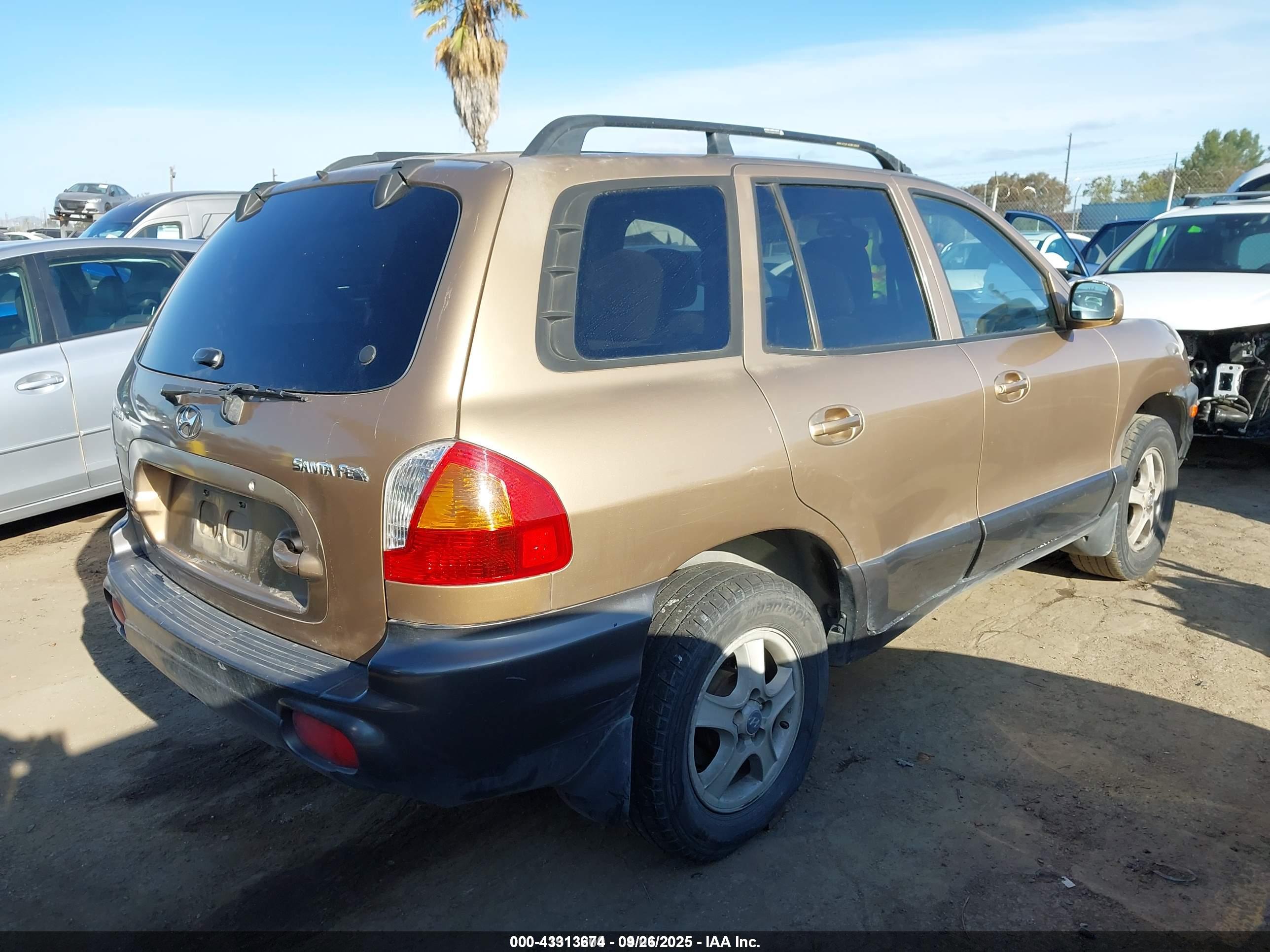 HYUNDAI SANTA image 4