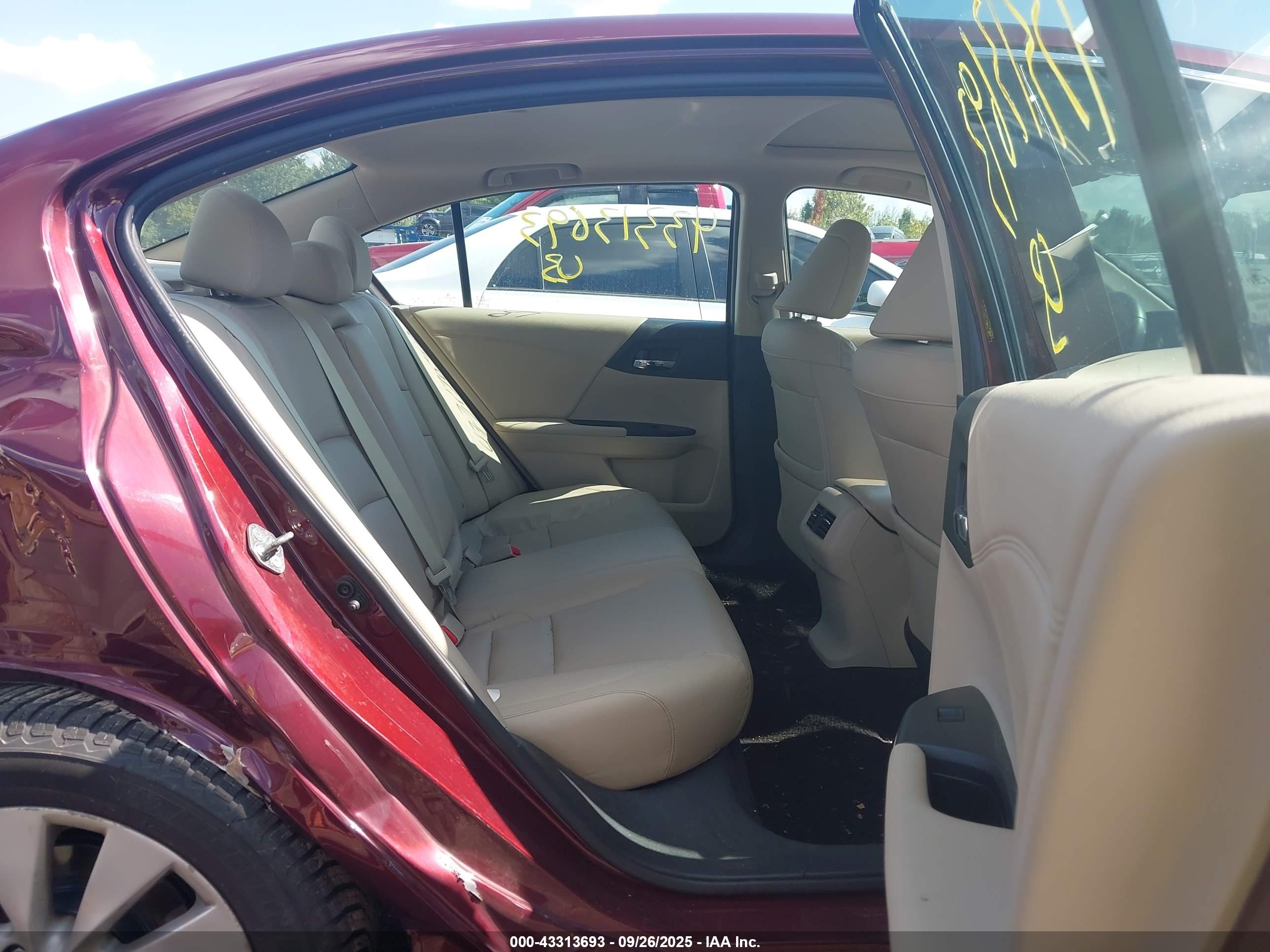 HONDA ACCORD image 8