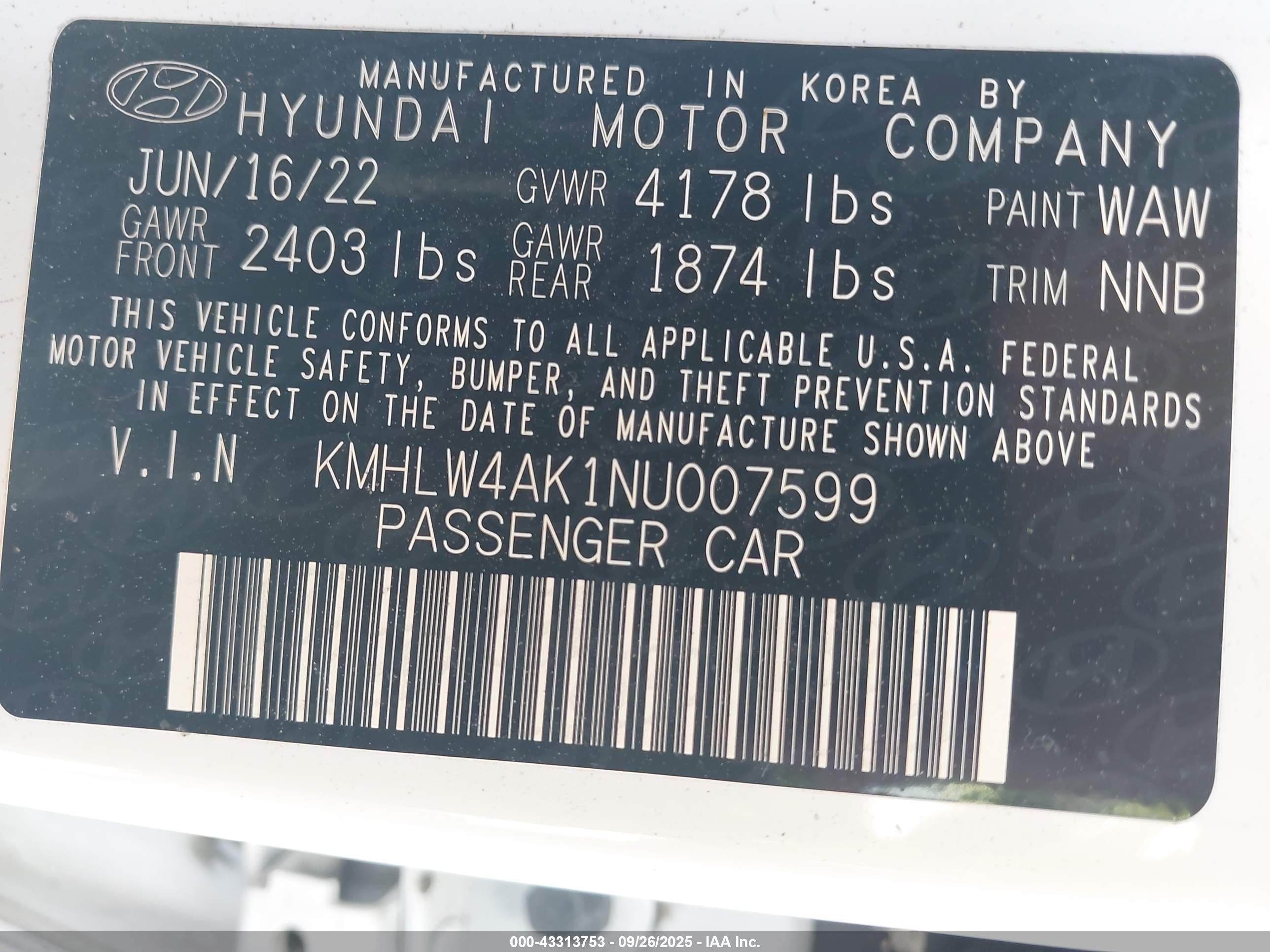 HYUNDAI ELANTRA image 9