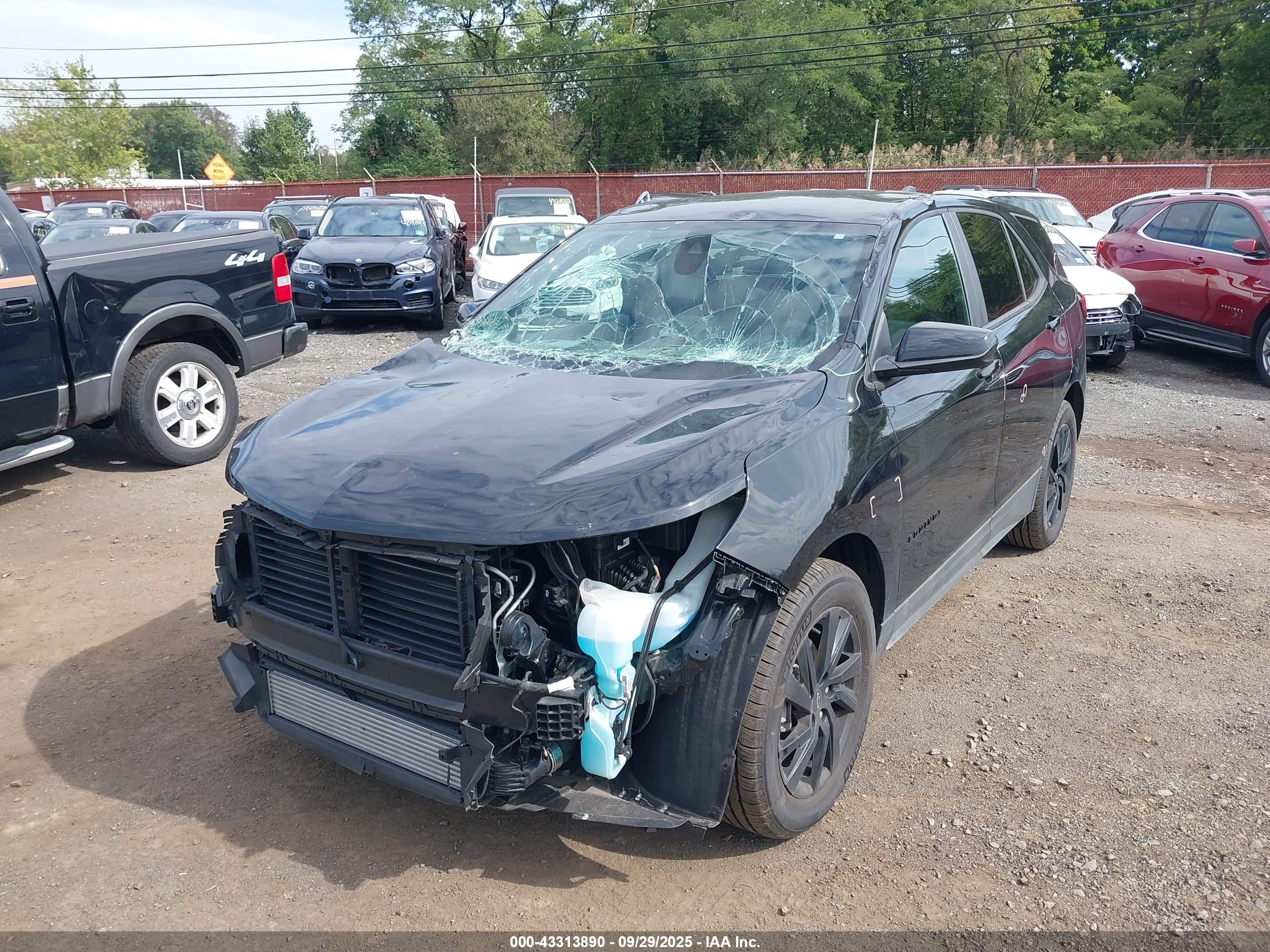 CHEVROLET EQUINOX image 6