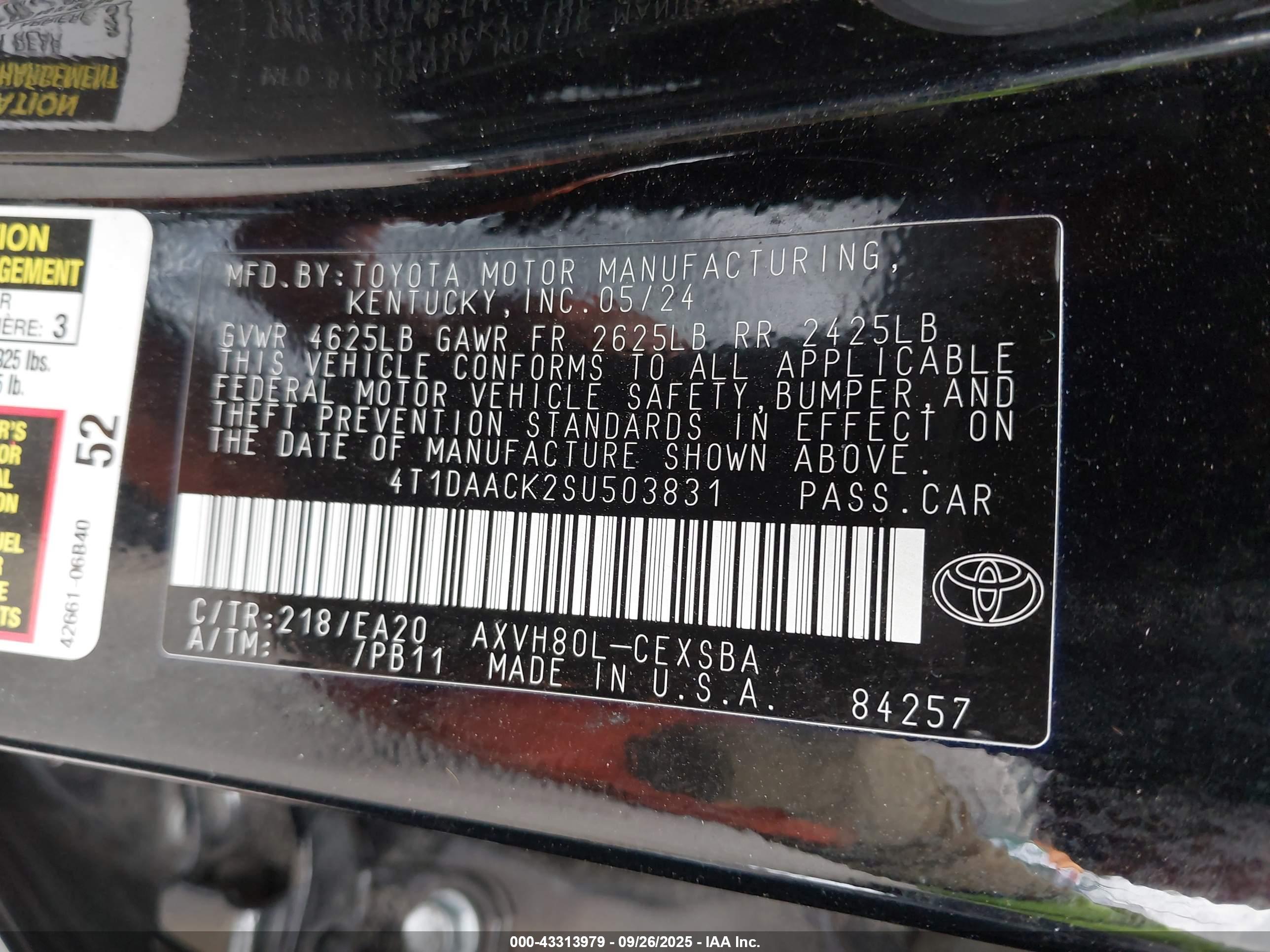 TOYOTA CAMRY image 9