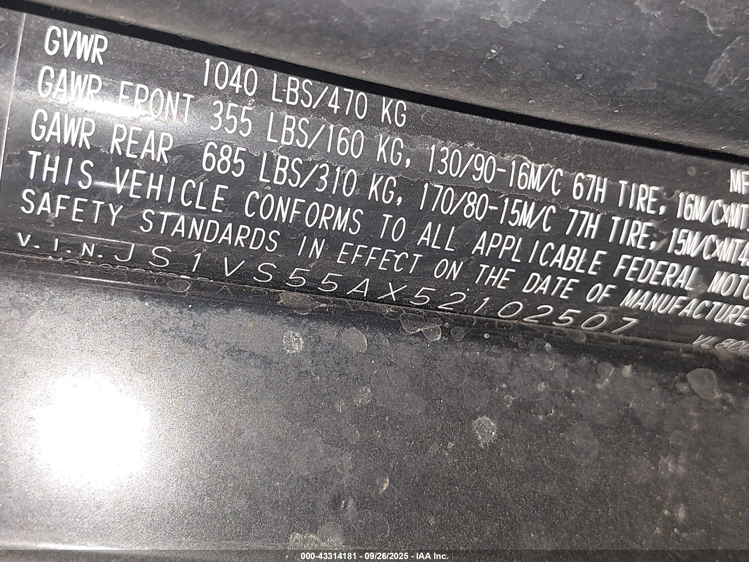 SUZUKI C50 image 10