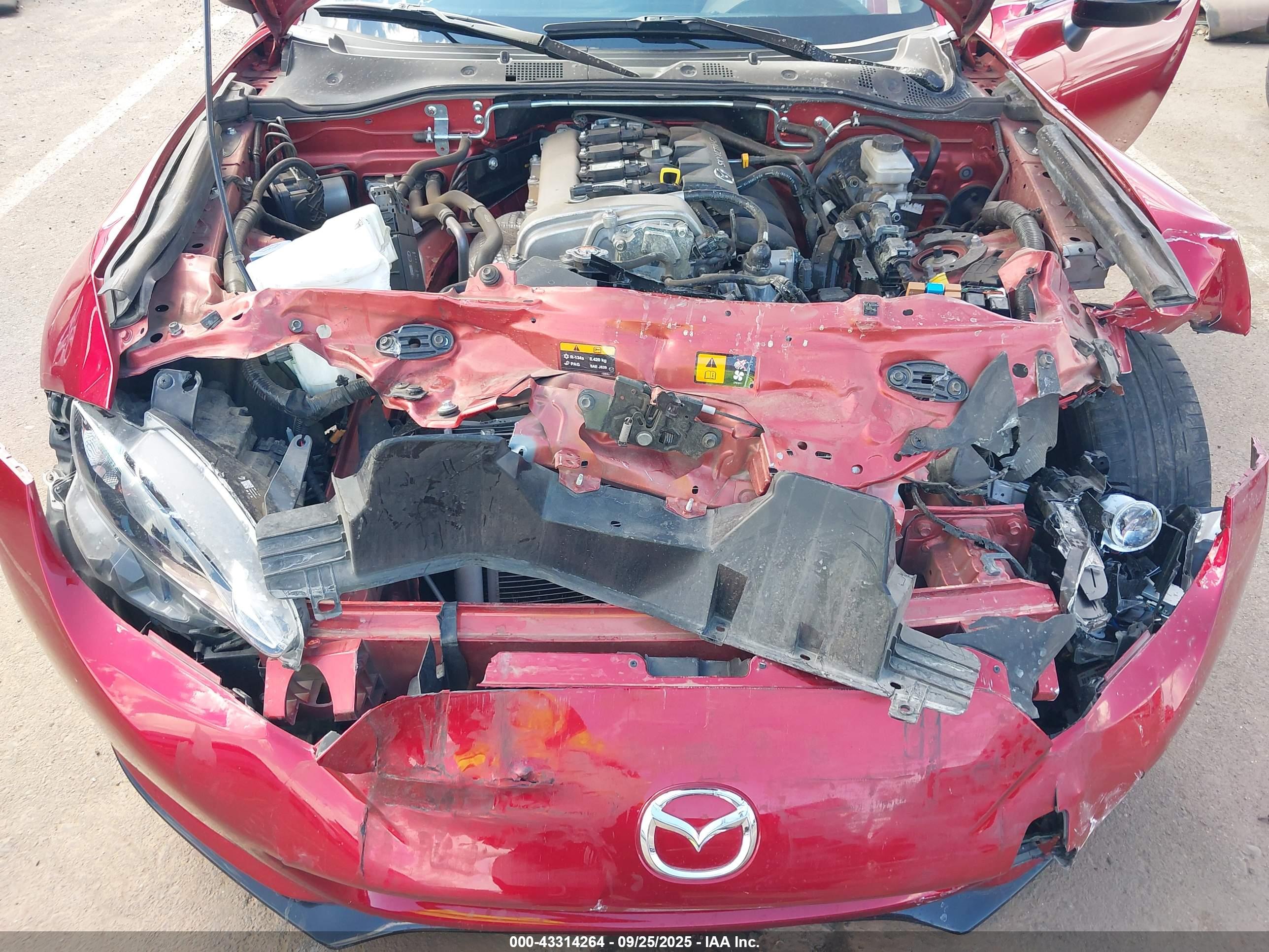 MAZDA MX-5 image 10